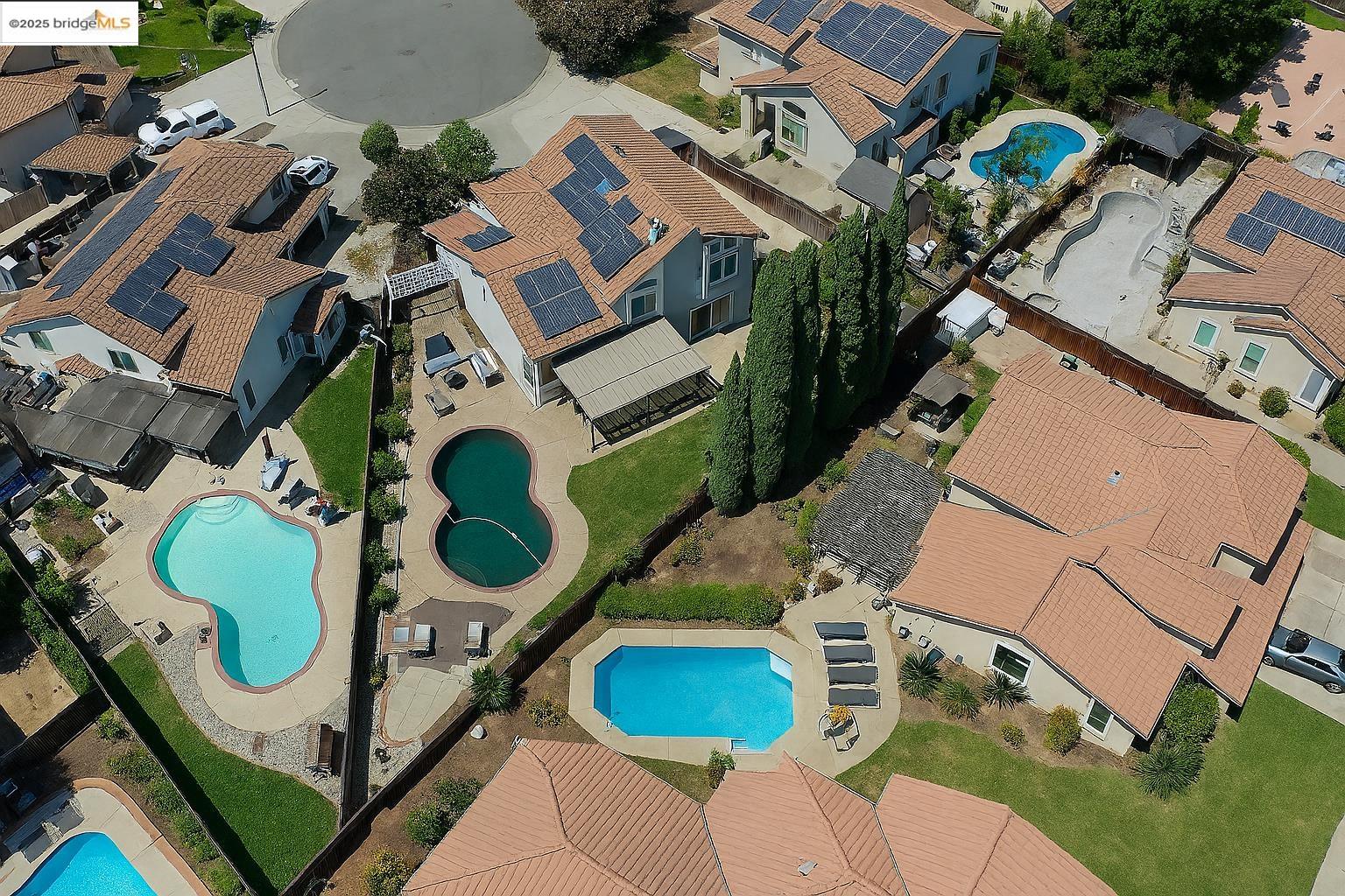 Detail Gallery Image 3 of 22 For 4588 El Monte Ct, Oakley,  CA 94561 - 4 Beds | 3 Baths