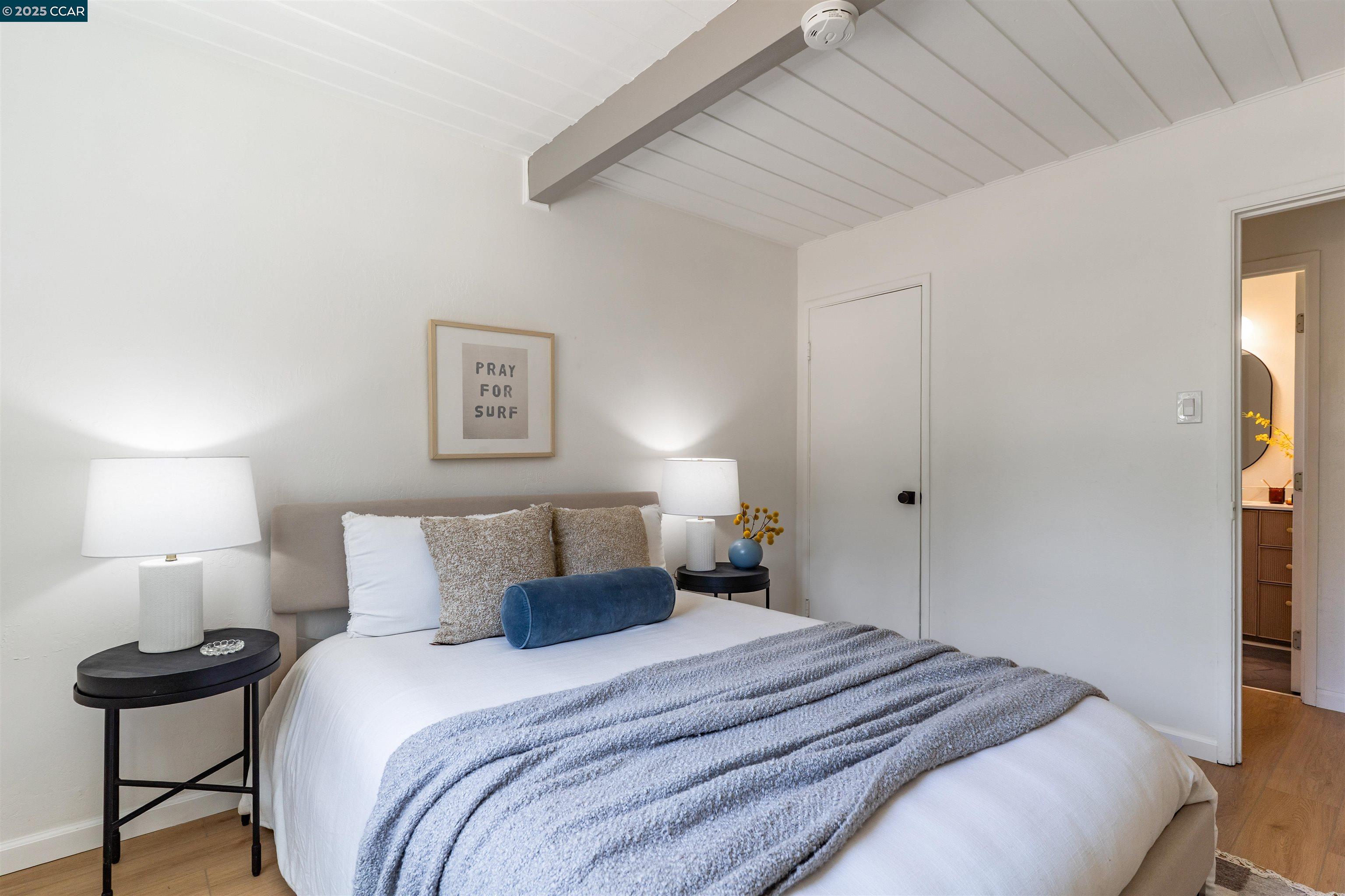 Detail Gallery Image 11 of 29 For 2852 Sweeney Rd, Antioch,  CA 94509 - 3 Beds | 1 Baths