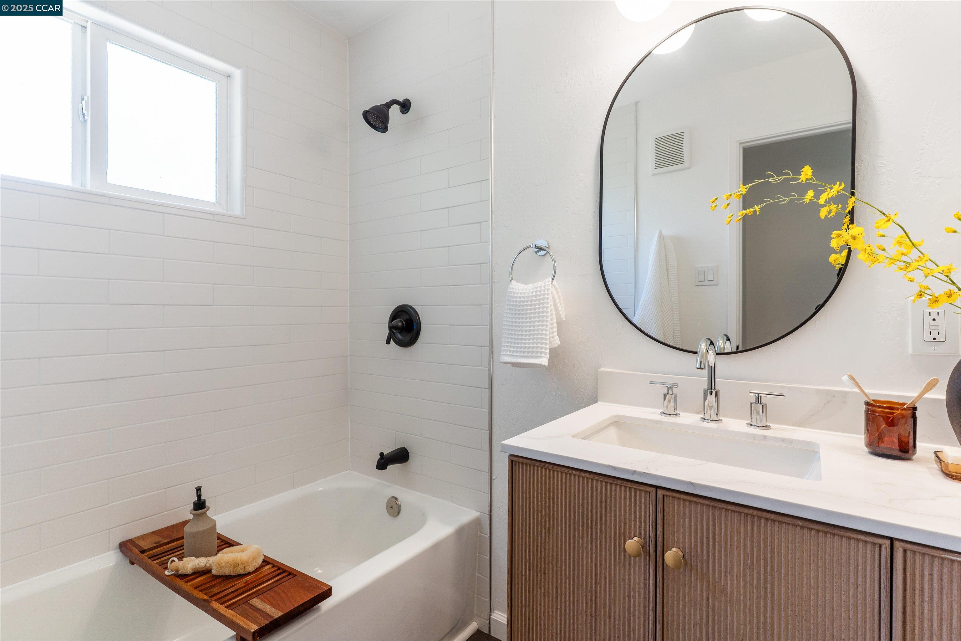 Detail Gallery Image 15 of 29 For 2852 Sweeney Rd, Antioch,  CA 94509 - 3 Beds | 1 Baths
