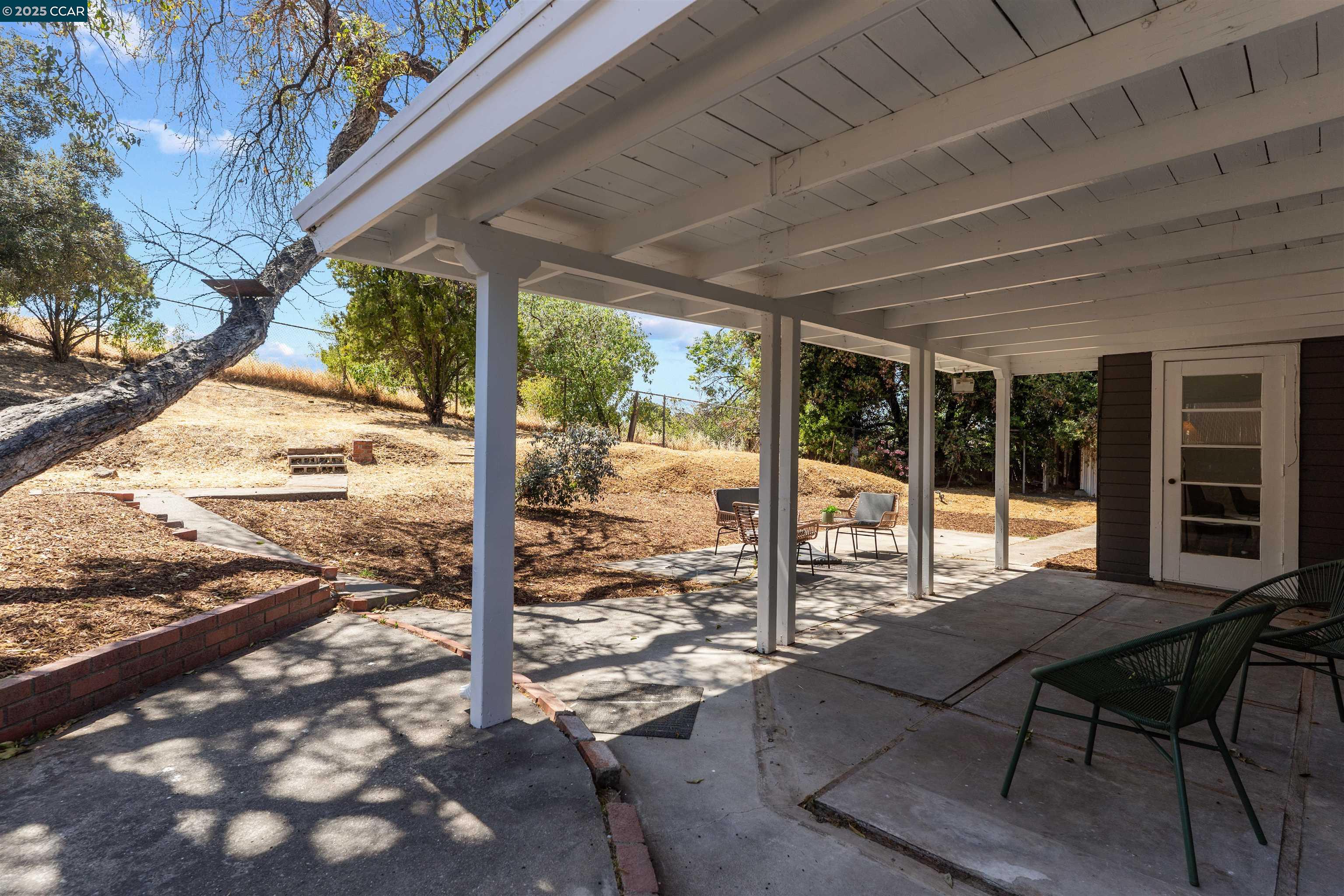 Detail Gallery Image 23 of 29 For 2852 Sweeney Rd, Antioch,  CA 94509 - 3 Beds | 1 Baths