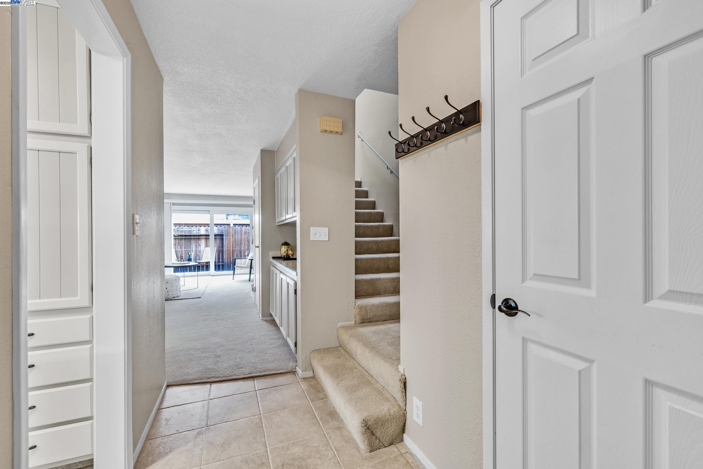 Photo #5: 41108918 Listing 