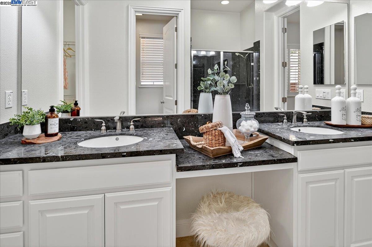 Detail Gallery Image 27 of 60 For 7829 Ridgeline Place, Dublin,  CA 94568 - 5 Beds | 4/1 Baths