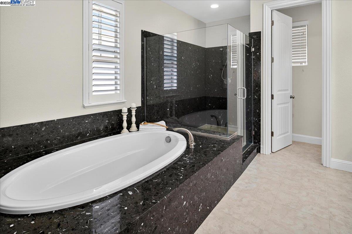 Detail Gallery Image 40 of 60 For 7829 Ridgeline Place, Dublin,  CA 94568 - 5 Beds | 4/1 Baths