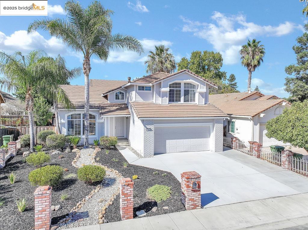 Detail Gallery Image 1 of 32 For 754 Valley Green Dr, Brentwood,  CA 94513 - 4 Beds | 2/1 Baths