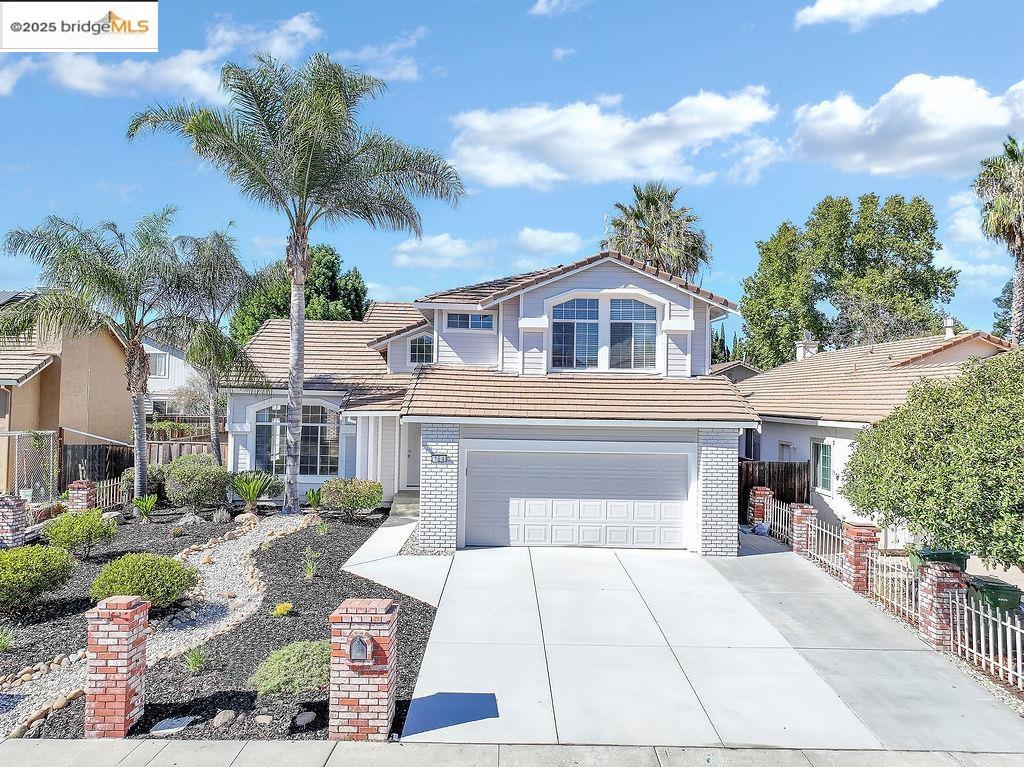 Detail Gallery Image 2 of 32 For 754 Valley Green Dr, Brentwood,  CA 94513 - 4 Beds | 2/1 Baths