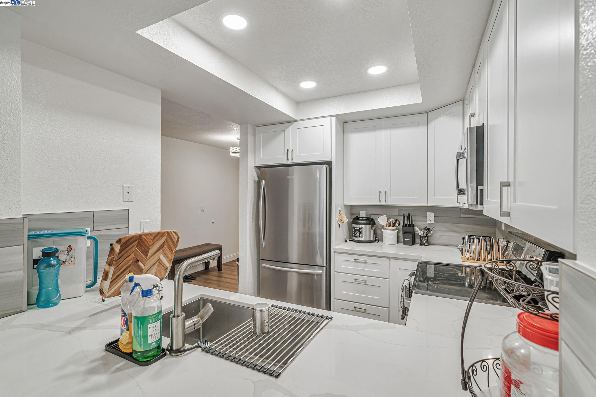 Detail Gallery Image 11 of 39 For 3791 Crow Canyon Road, San Ramon,  CA 94582 - 2 Beds | 2/1 Baths