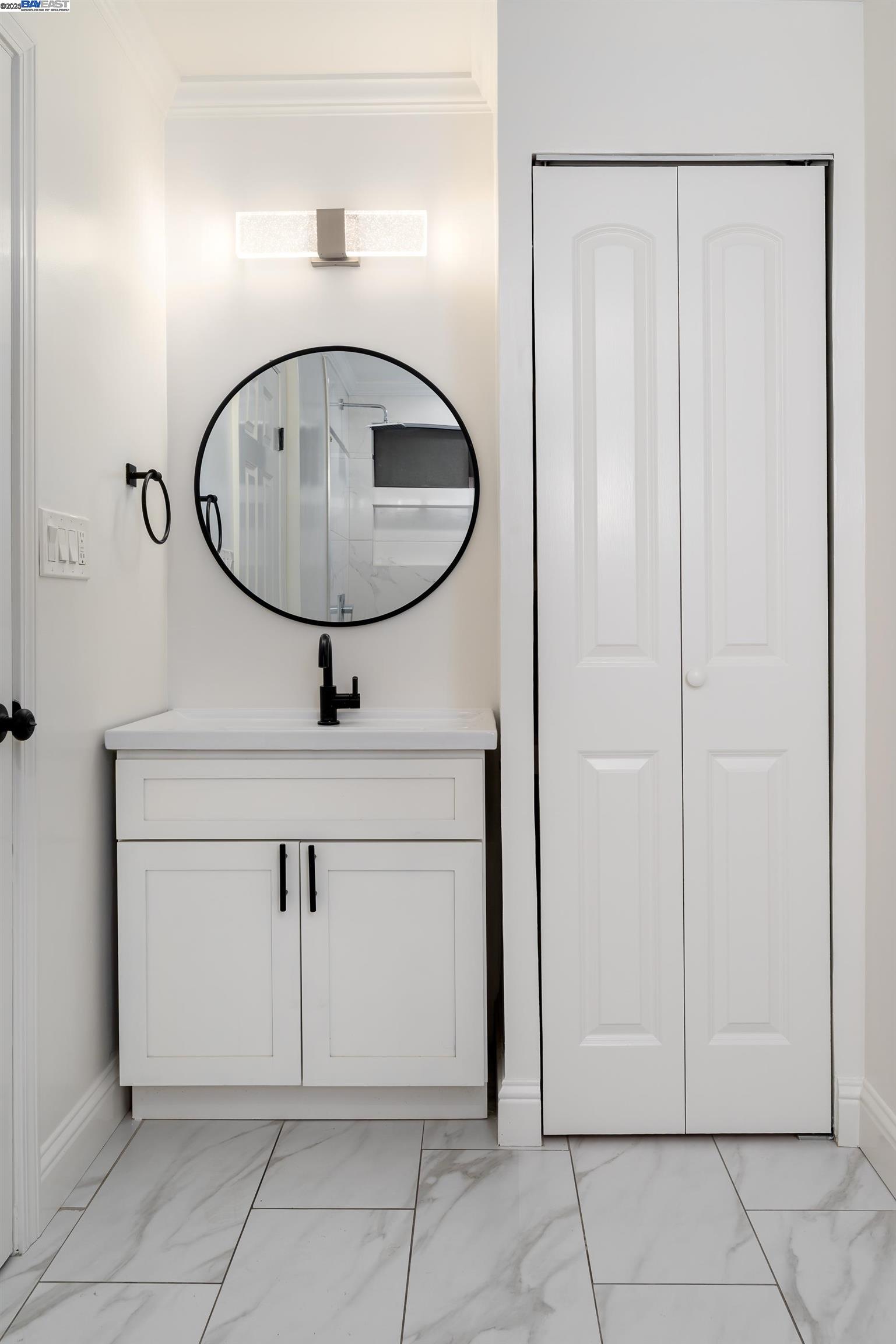 Detail Gallery Image 16 of 24 For 20111 W Ridge Ct #12,  Castro Valley,  CA 94546 - 2 Beds | 2/1 Baths