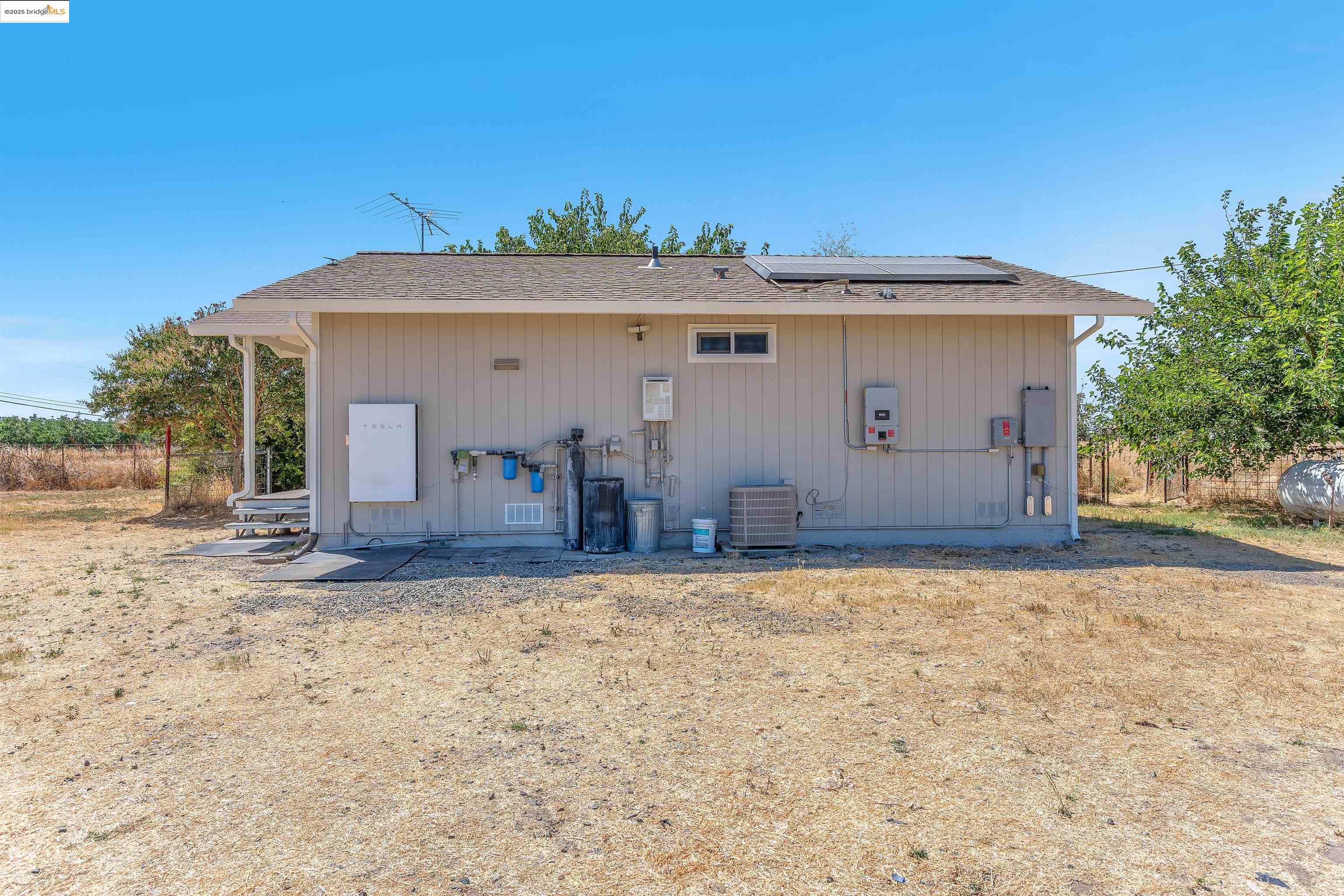 Detail Gallery Image 16 of 51 For 5881 Pleasant Grove Rd, Pleasant Grove,  CA 95668 - 2 Beds | 1 Baths