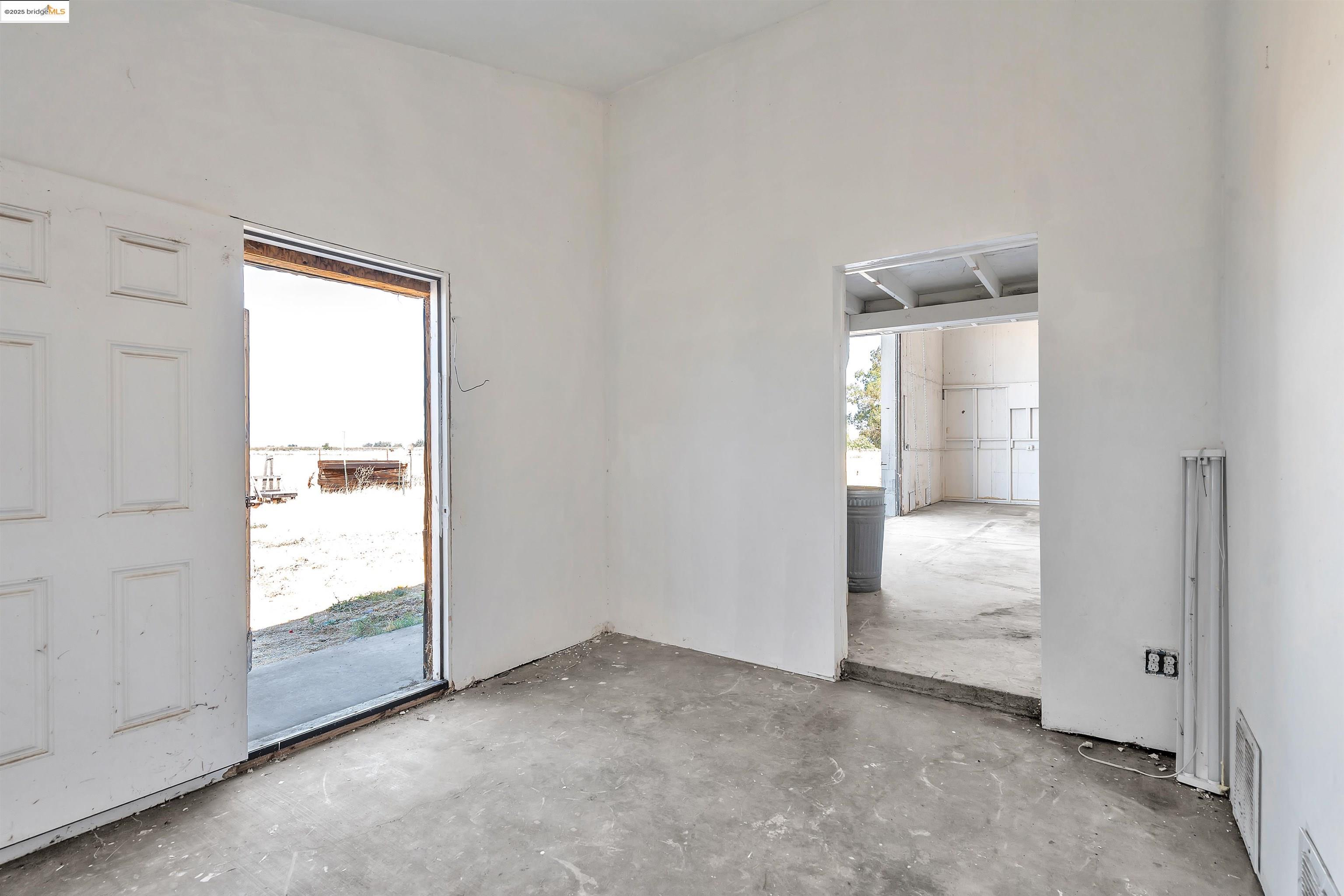 Detail Gallery Image 27 of 51 For 5881 Pleasant Grove Rd, Pleasant Grove,  CA 95668 - 2 Beds | 1 Baths