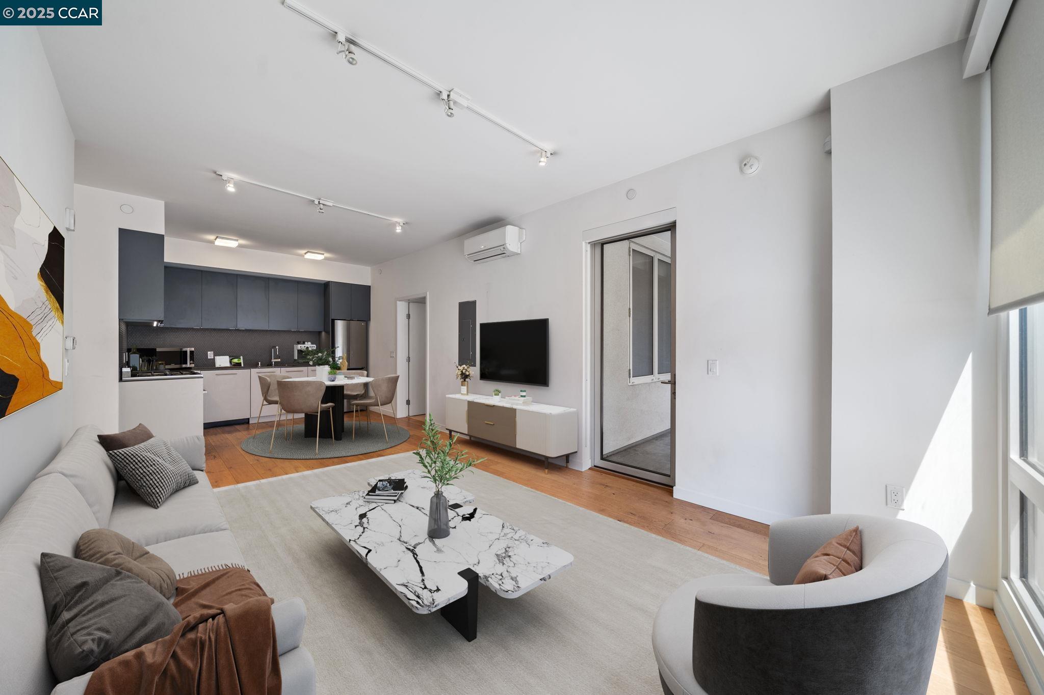 Detail Gallery Image 1 of 27 For 11 Franklin Street #302,  San Francisco,  CA 94102 - 1 Beds | 1 Baths