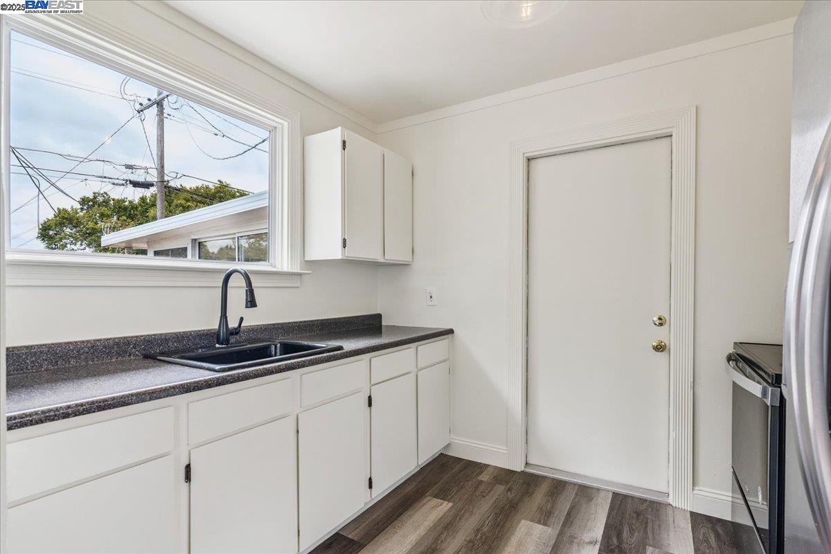 Detail Gallery Image 18 of 28 For 568 Jennings Ave, Vallejo,  CA 94591 - 2 Beds | 1 Baths