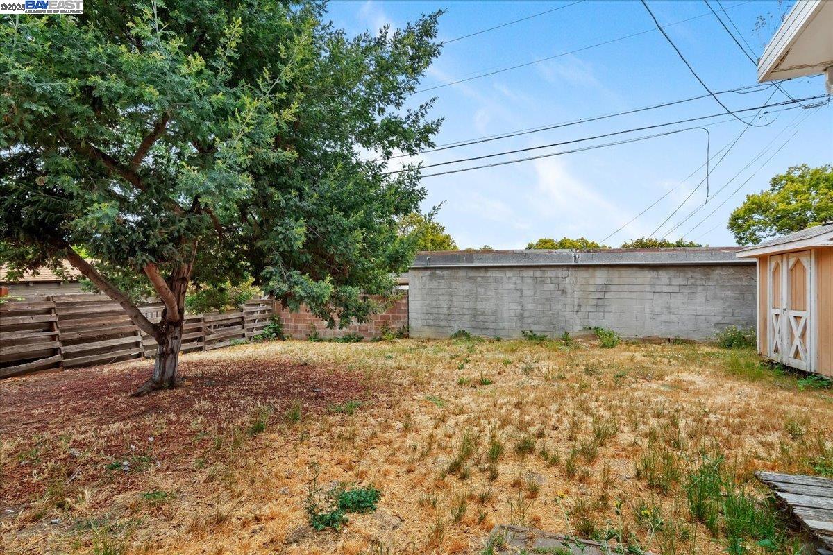 Detail Gallery Image 28 of 28 For 568 Jennings Ave, Vallejo,  CA 94591 - 2 Beds | 1 Baths