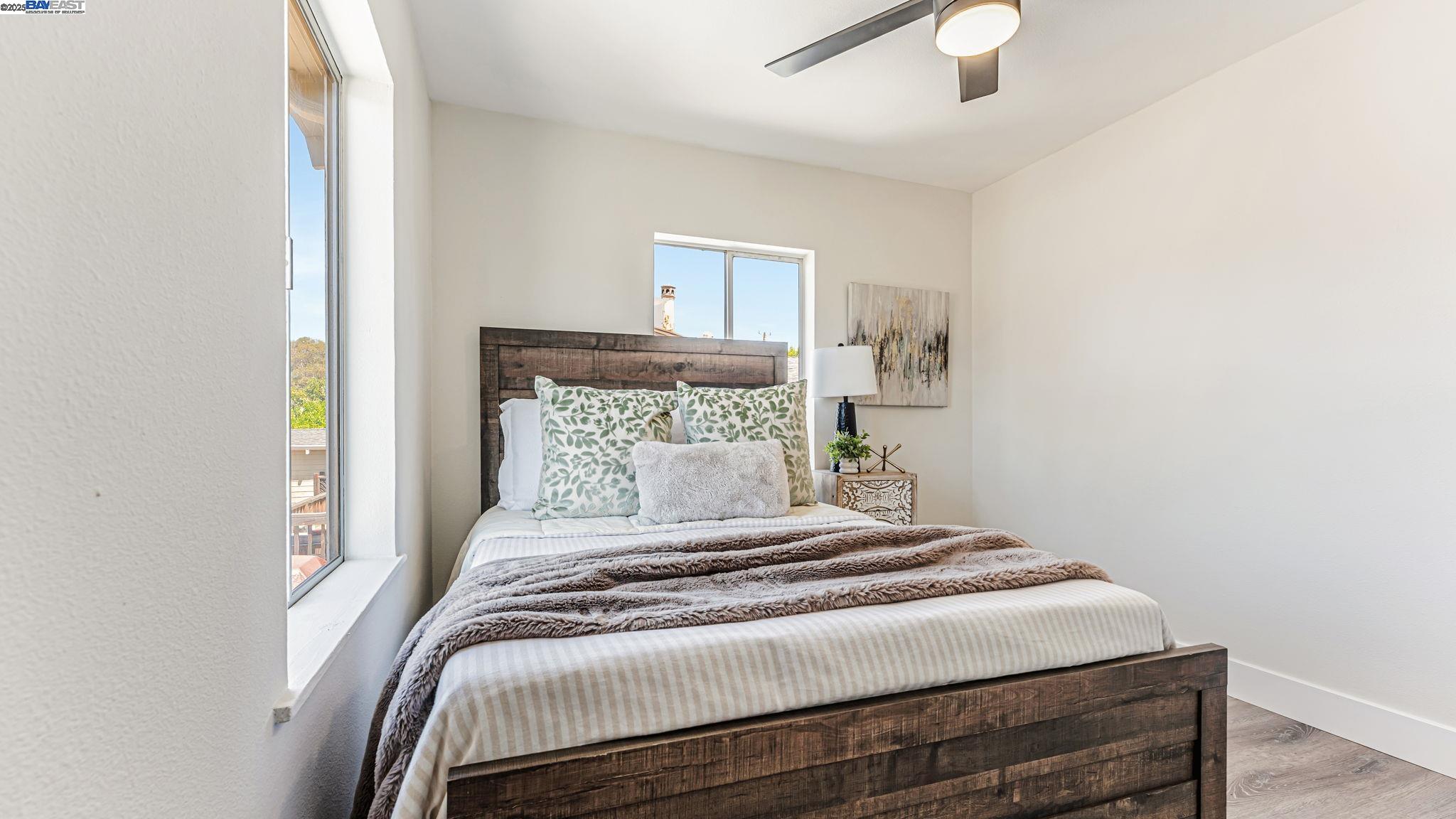 Detail Gallery Image 15 of 23 For 2827 Bartlett St, Oakland,  CA 94602 - 3 Beds | 1 Baths