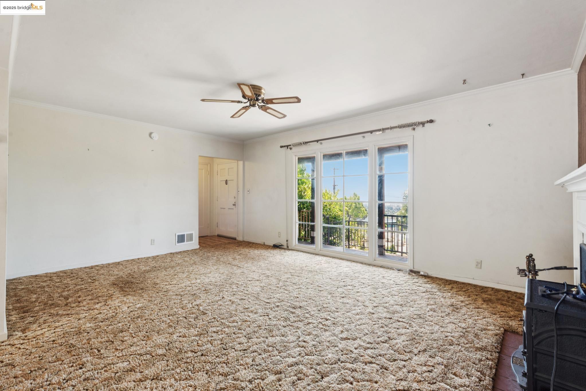 Detail Gallery Image 14 of 60 For 4751 Lincoln Ave, Oakland,  CA 94602 - 2 Beds | 1 Baths