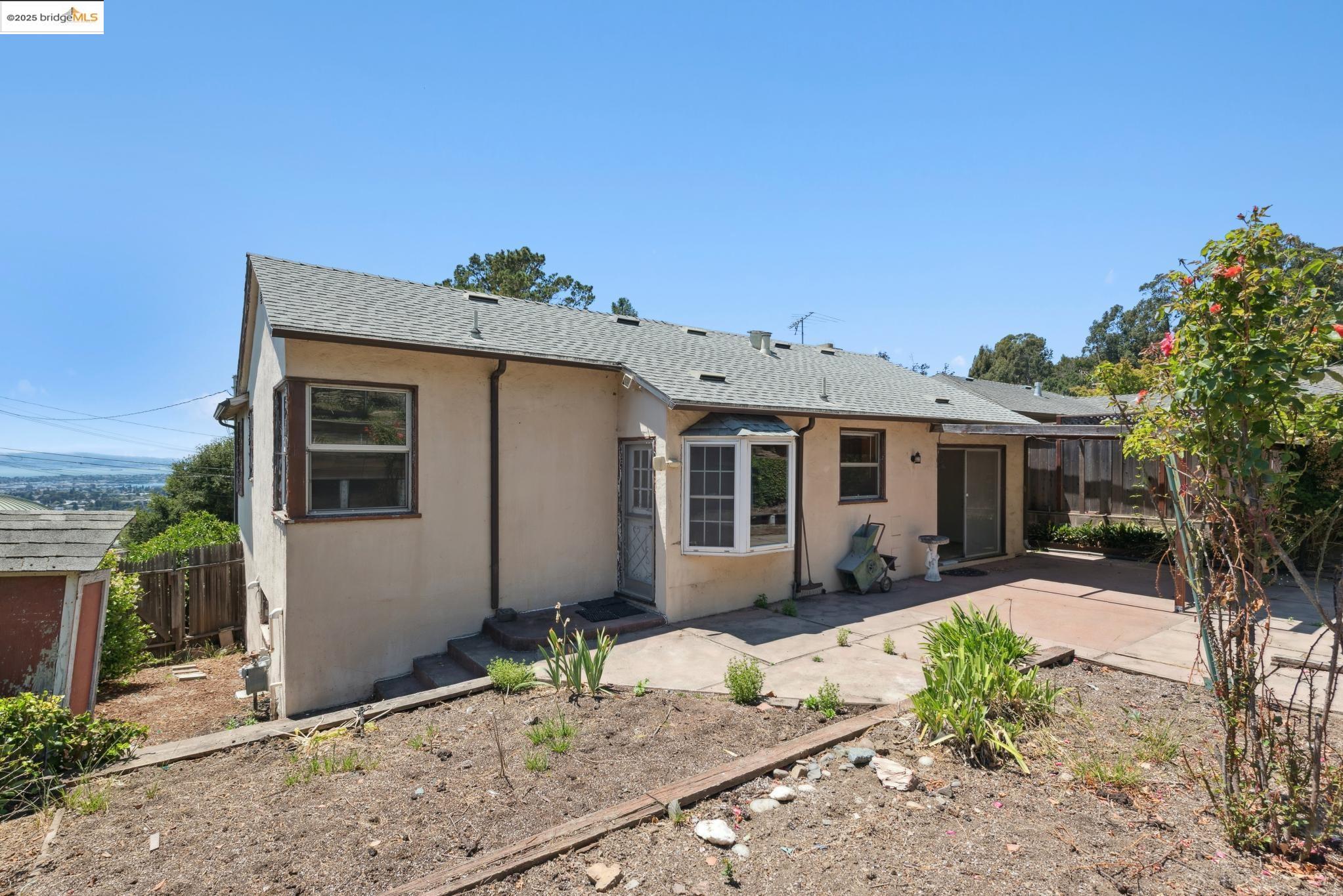 Detail Gallery Image 48 of 60 For 4751 Lincoln Ave, Oakland,  CA 94602 - 2 Beds | 1 Baths