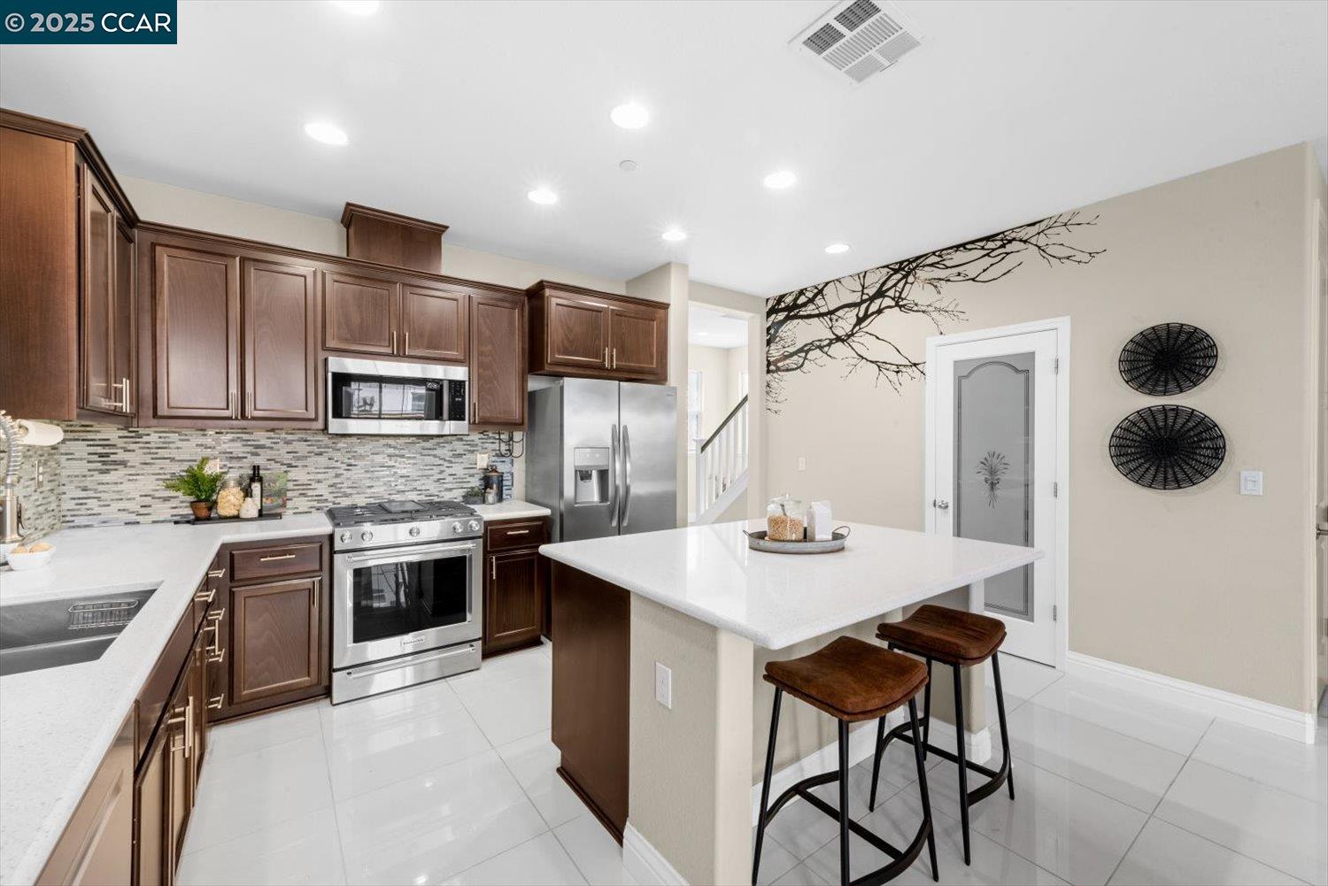 Detail Gallery Image 12 of 60 For 240 Alta St, Brentwood,  CA 94513 - 4 Beds | 3 Baths
