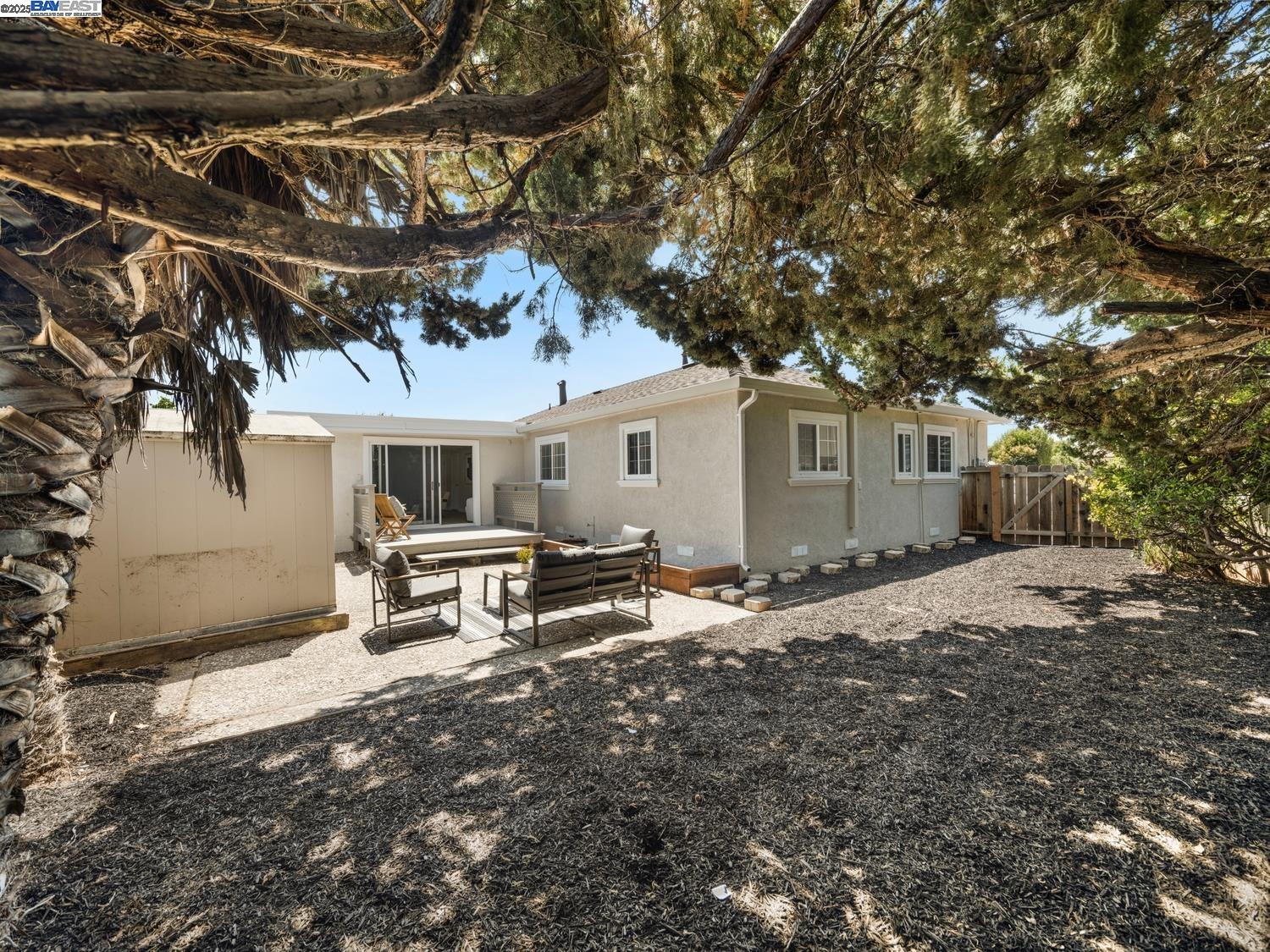 Detail Gallery Image 22 of 25 For 178 Hermes Ct, Hayward,  CA 94544 - 3 Beds | 1 Baths