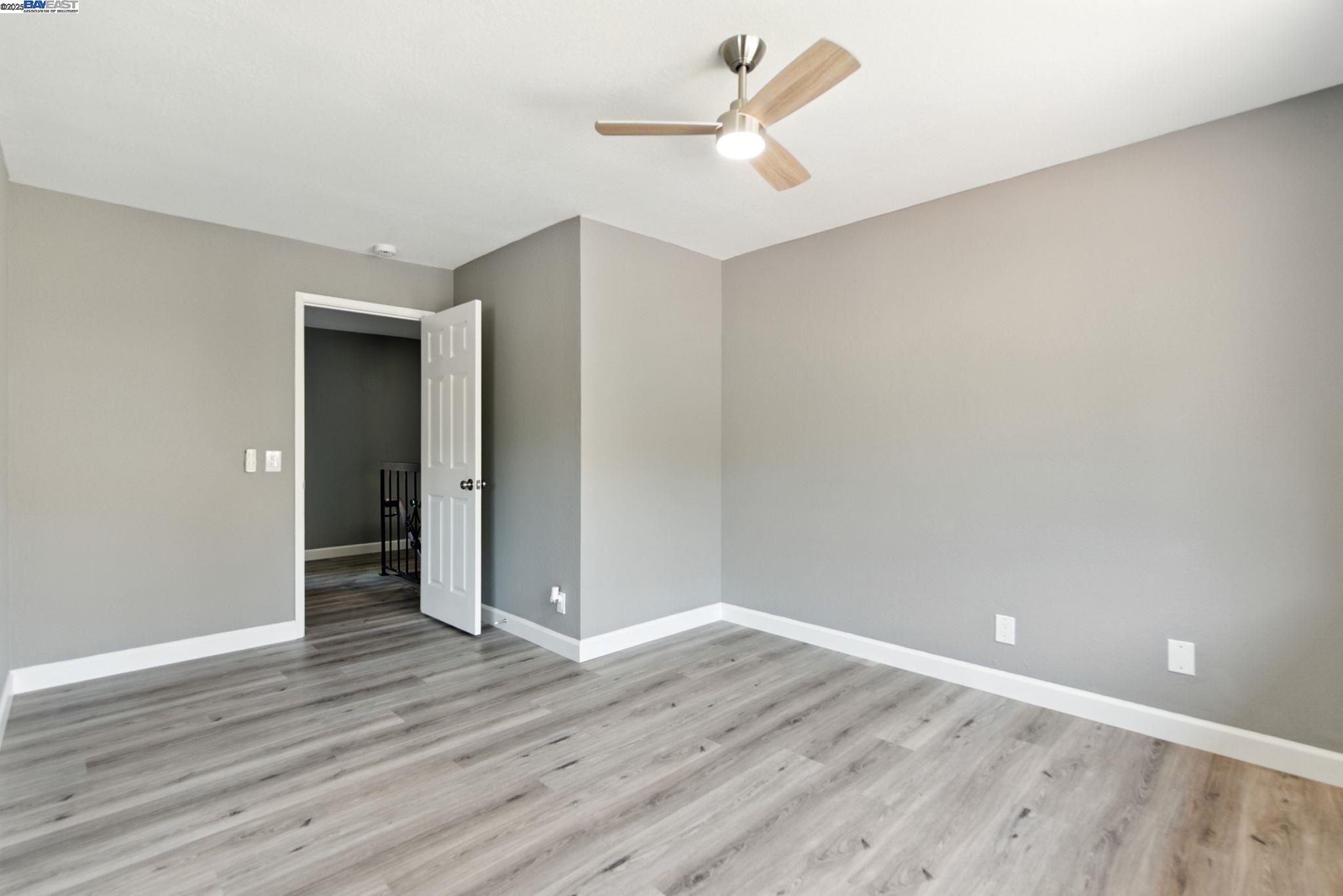 Detail Gallery Image 23 of 34 For 81 Mountain Valley St, Oakland,  CA 94605 - 3 Beds | 2/1 Baths