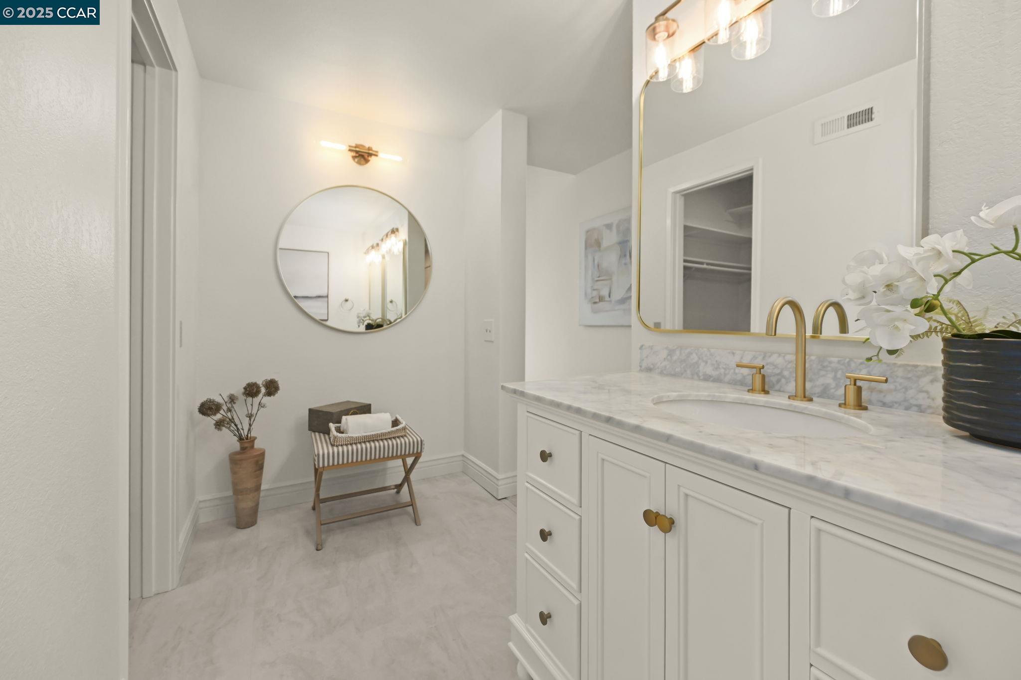Detail Gallery Image 28 of 46 For 3330 Terra Granada Dr 2b,  Walnut Creek,  CA 94595 - 3 Beds | 2 Baths
