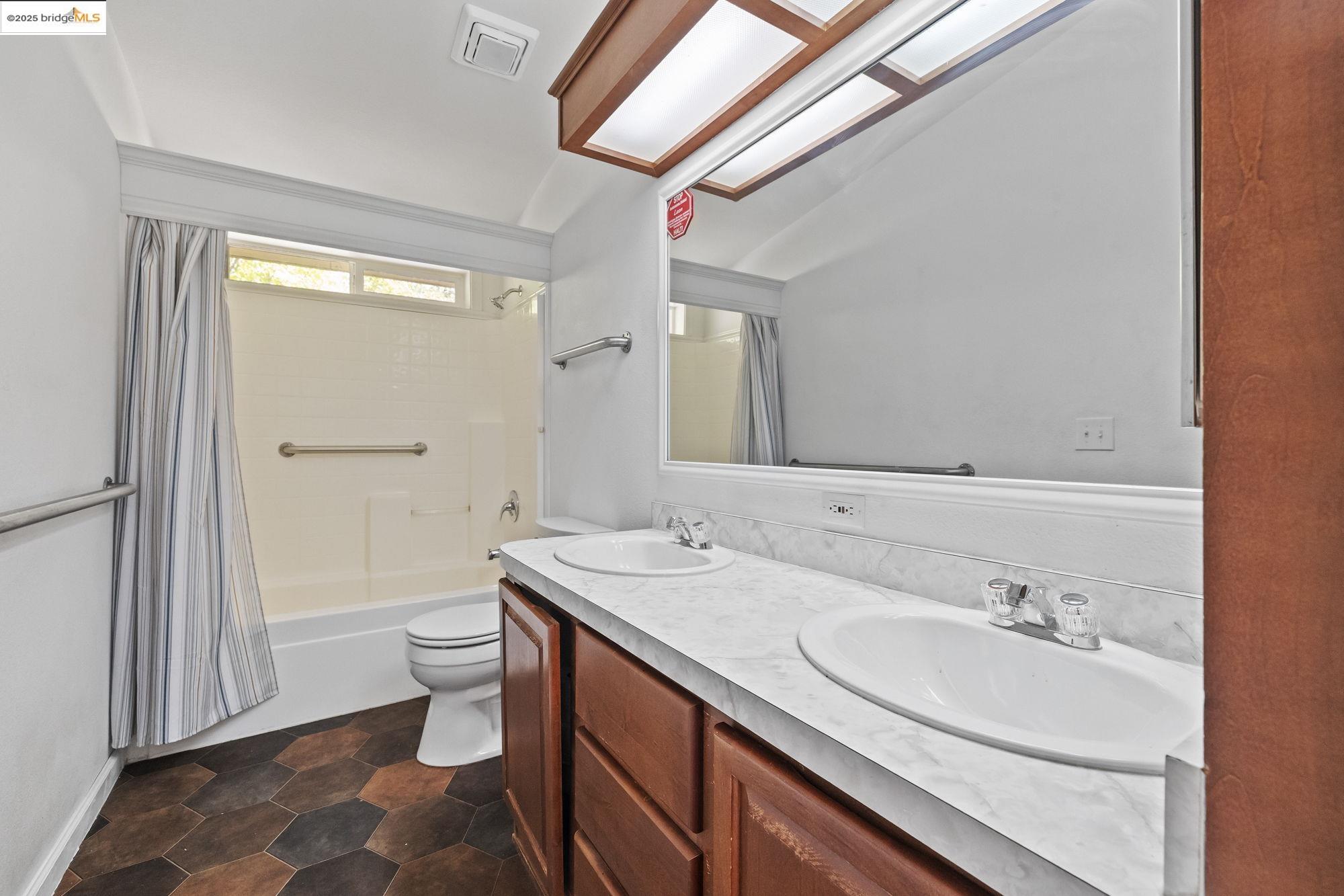 Detail Gallery Image 16 of 24 For 18615 Vista Dr, Jamestown,  CA 95327 - 3 Beds | 2 Baths