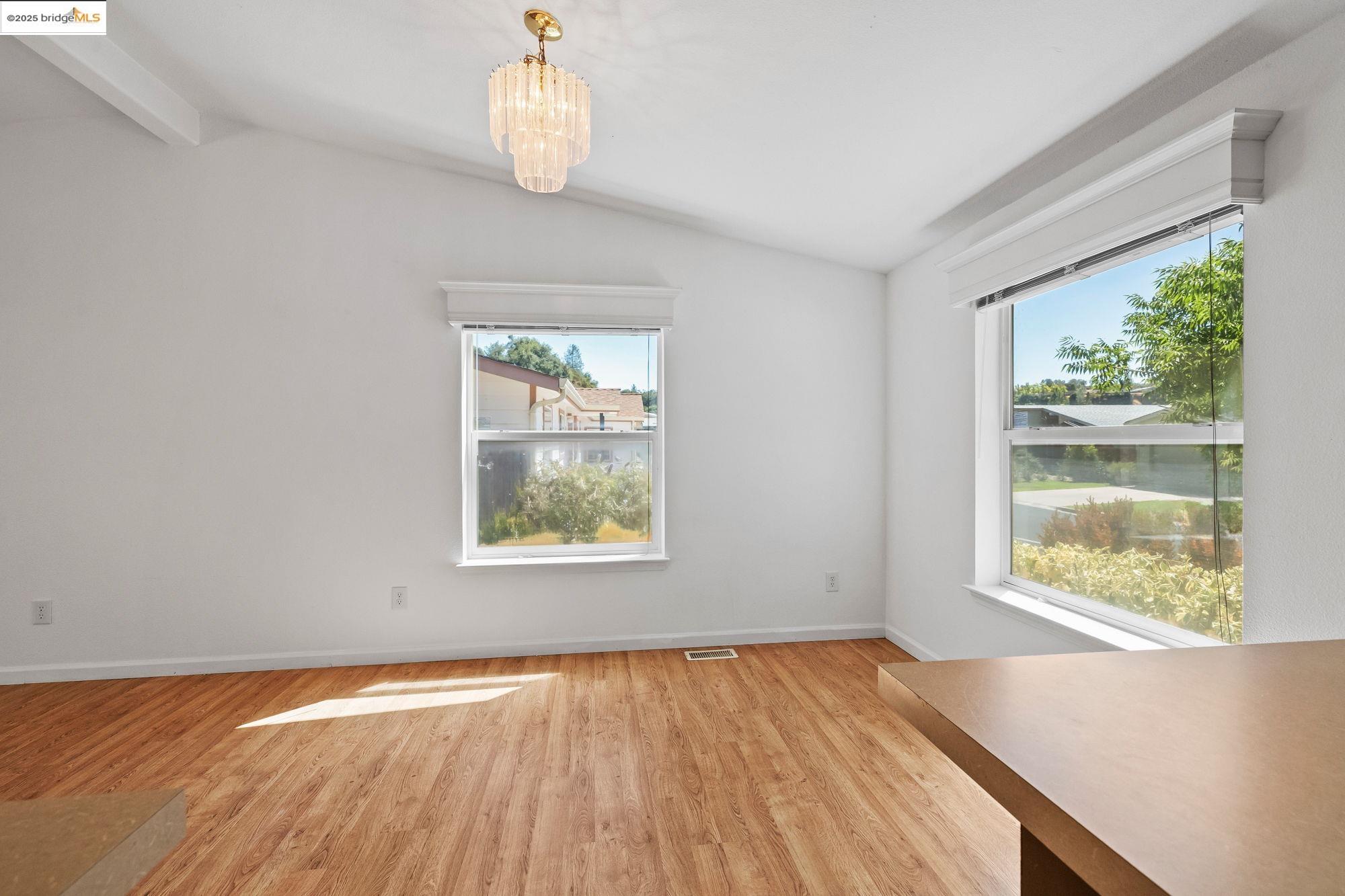 Detail Gallery Image 8 of 24 For 18615 Vista Dr, Jamestown,  CA 95327 - 3 Beds | 2 Baths