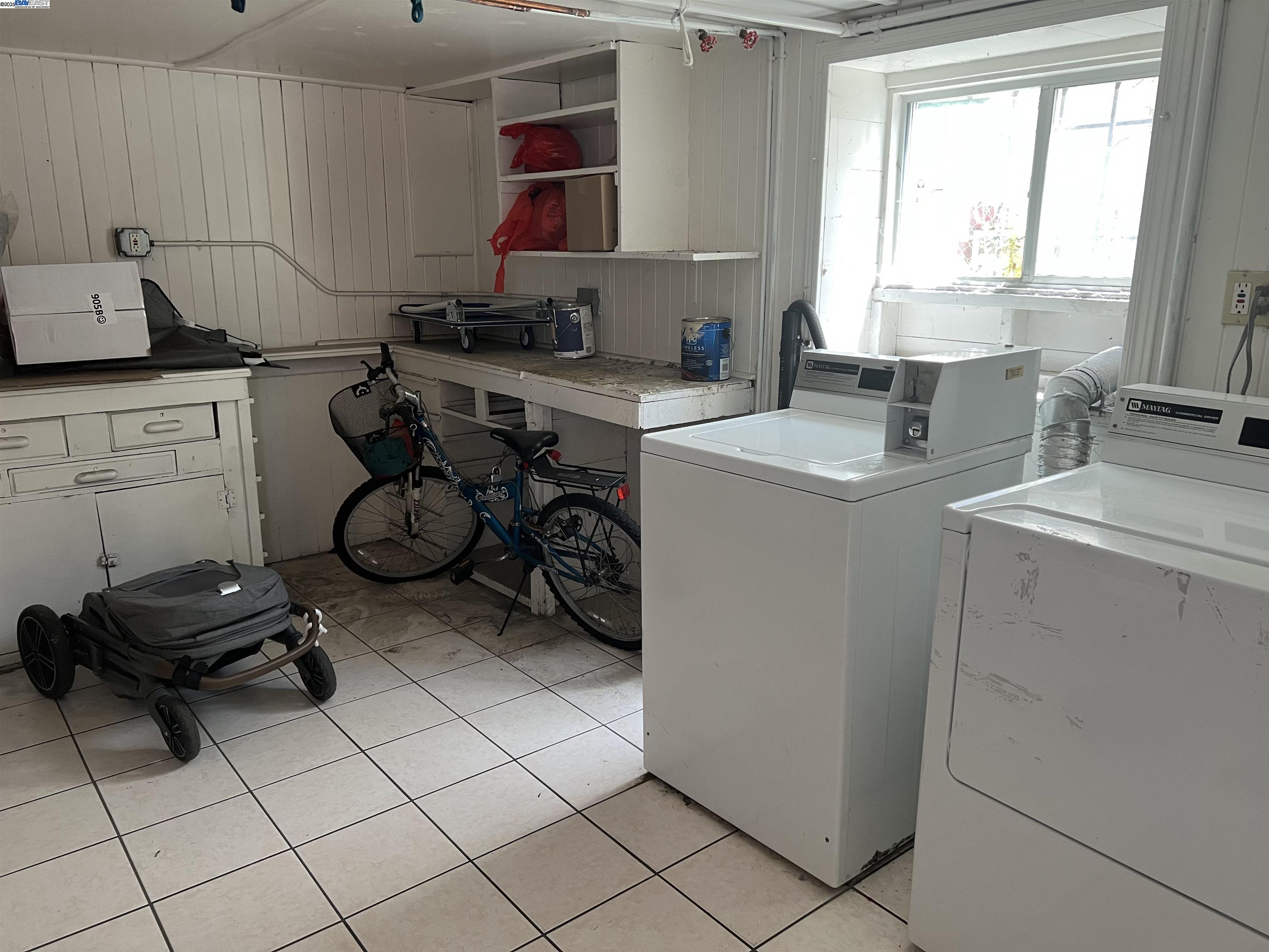 Detail Gallery Image 11 of 14 For 905-907 Alice St, Oakland,  CA 94607 - – Beds | – Baths
