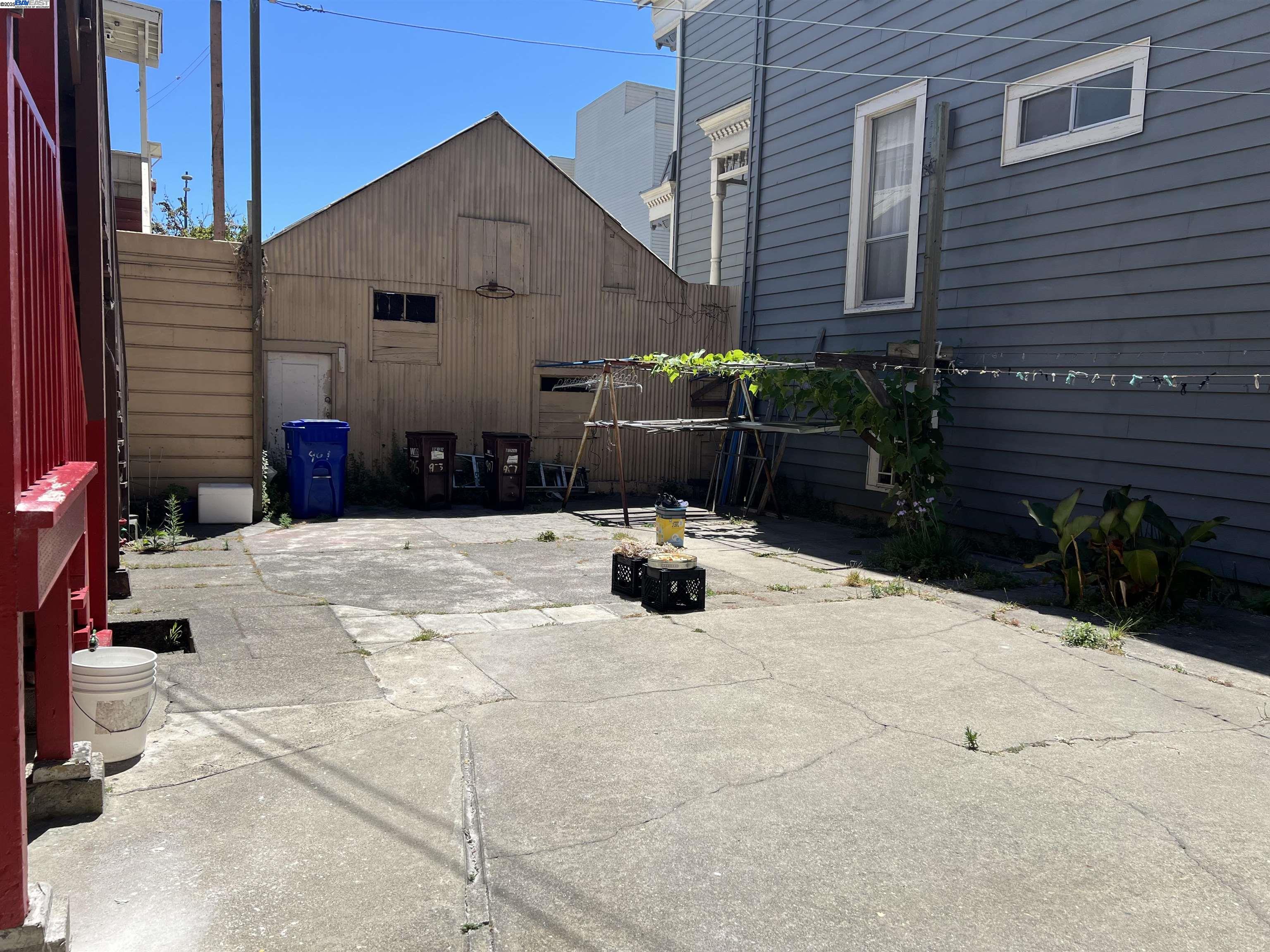 Detail Gallery Image 12 of 14 For 905-907 Alice St, Oakland,  CA 94607 - – Beds | – Baths