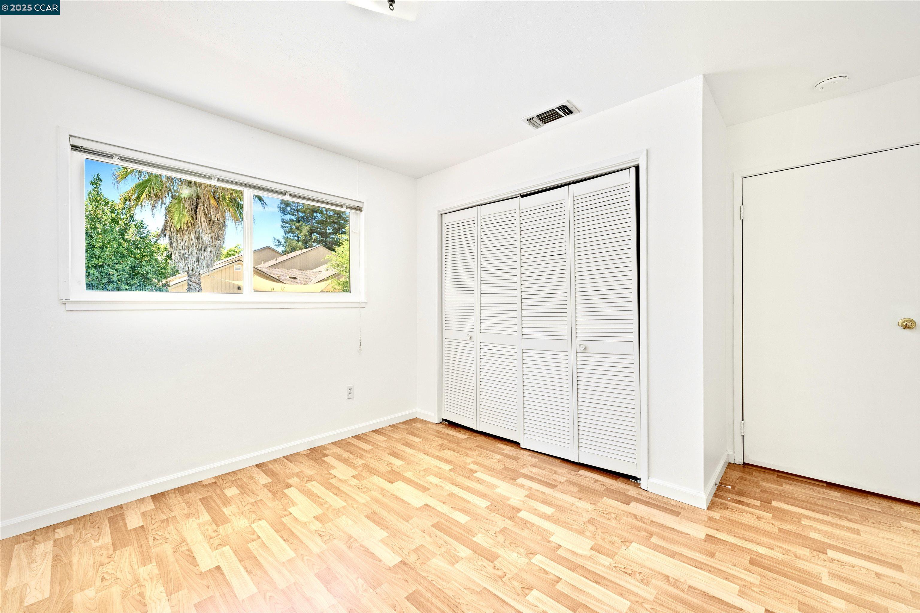 Detail Gallery Image 22 of 31 For 4989 Creek View Way, Sacramento,  CA 95841 - 3 Beds | 2 Baths