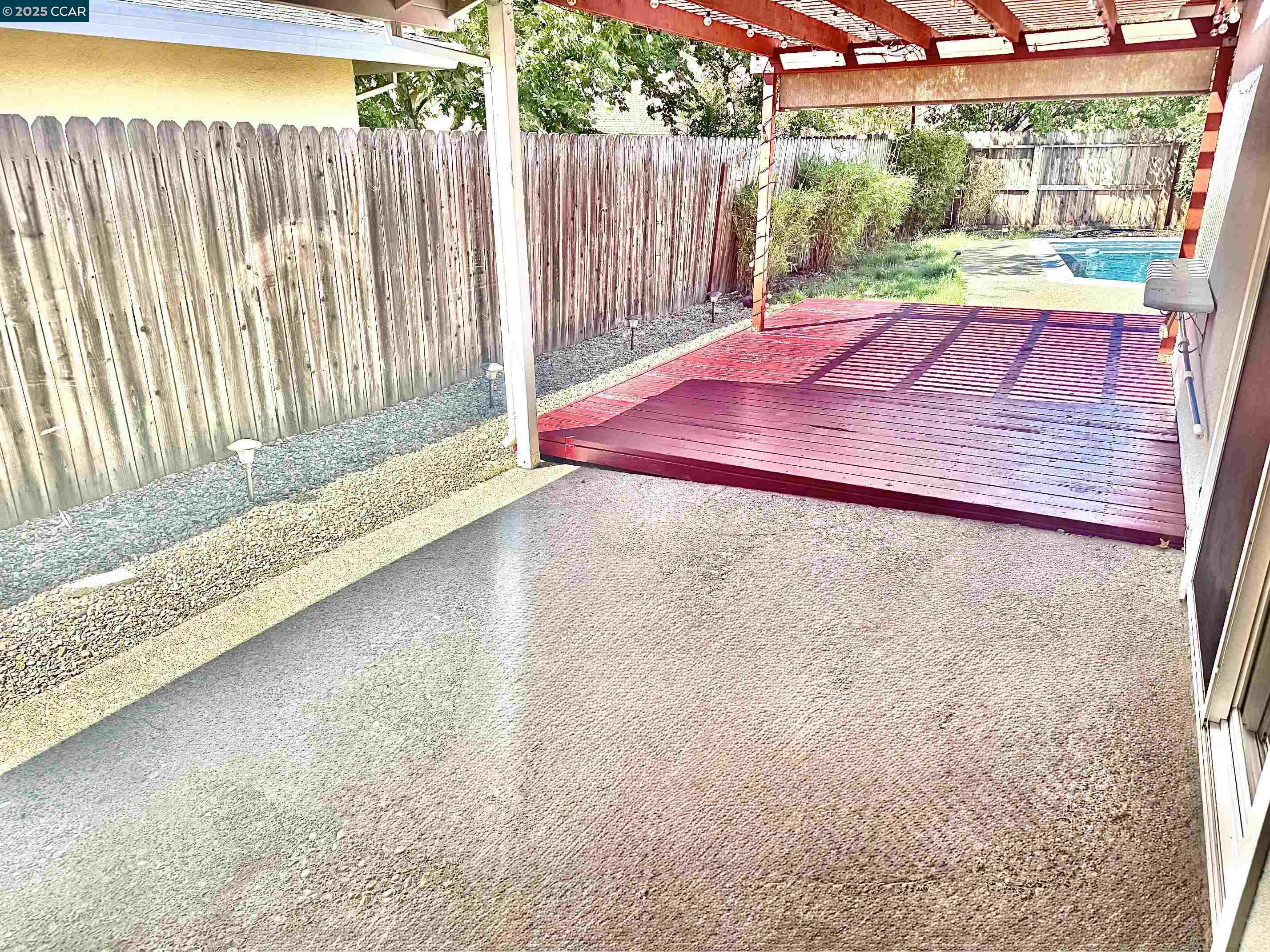 Detail Gallery Image 27 of 31 For 4989 Creek View Way, Sacramento,  CA 95841 - 3 Beds | 2 Baths