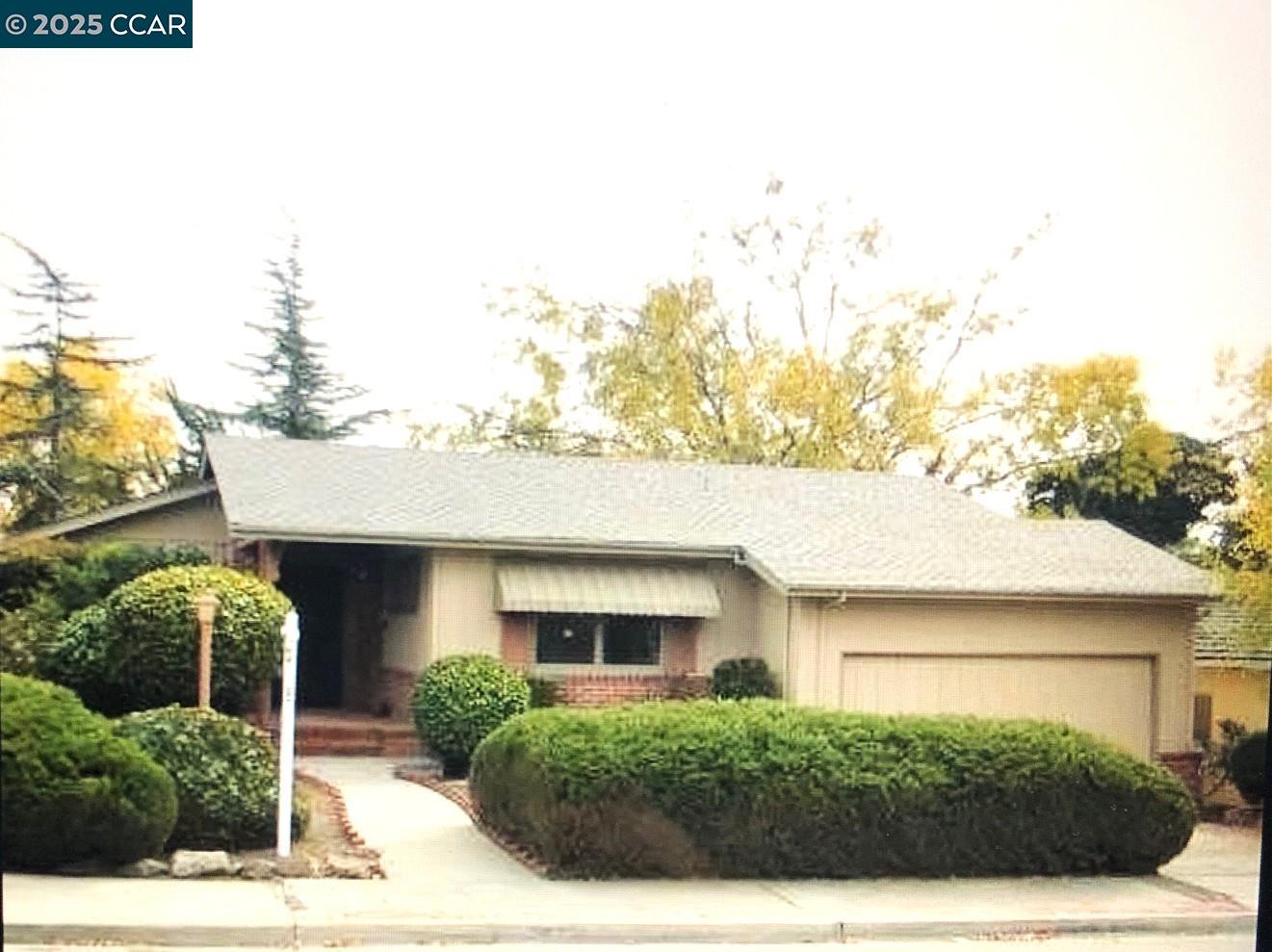 Detail Gallery Image 1 of 7 For 3317 Brookdale Blvd., Castro Valley,  CA 94546 - 3 Beds | 2 Baths