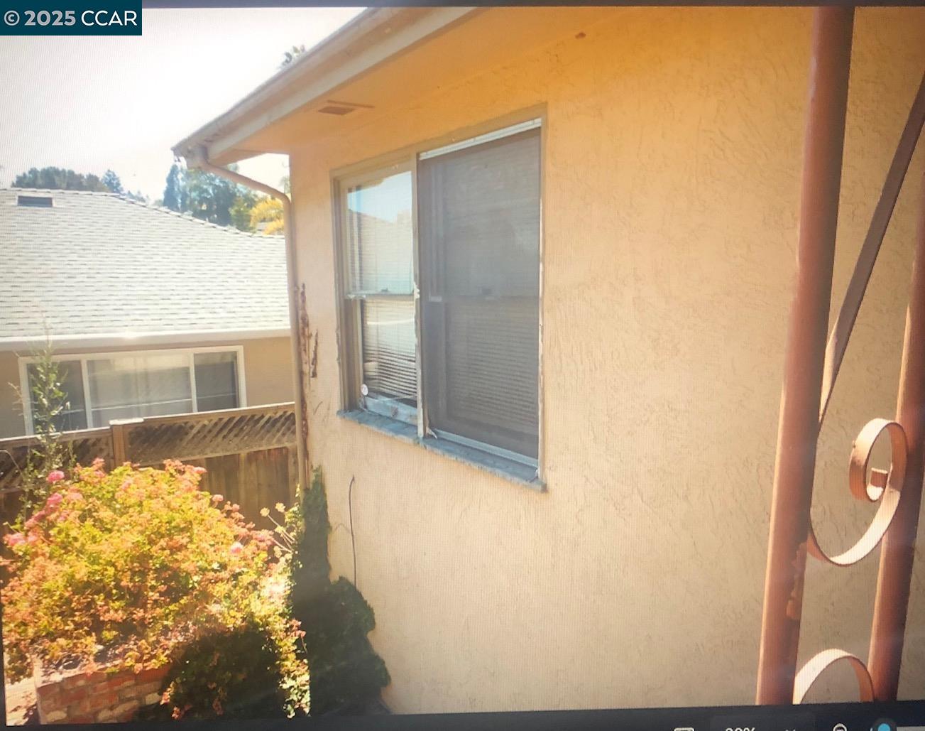 Detail Gallery Image 7 of 7 For 3317 Brookdale Blvd., Castro Valley,  CA 94546 - 3 Beds | 2 Baths