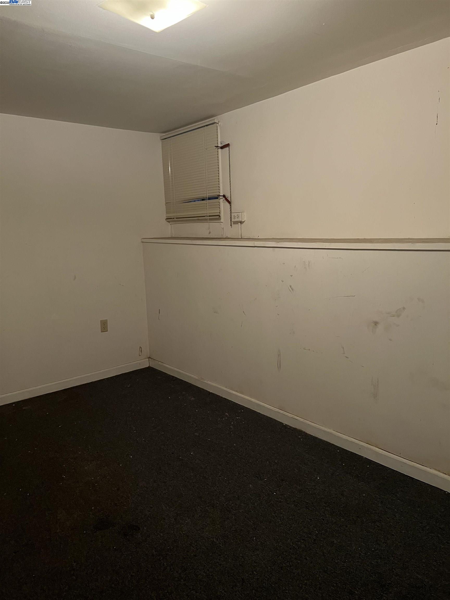 Detail Gallery Image 7 of 7 For 909-911 Alice St, Oakland,  CA 94607 - – Beds | – Baths
