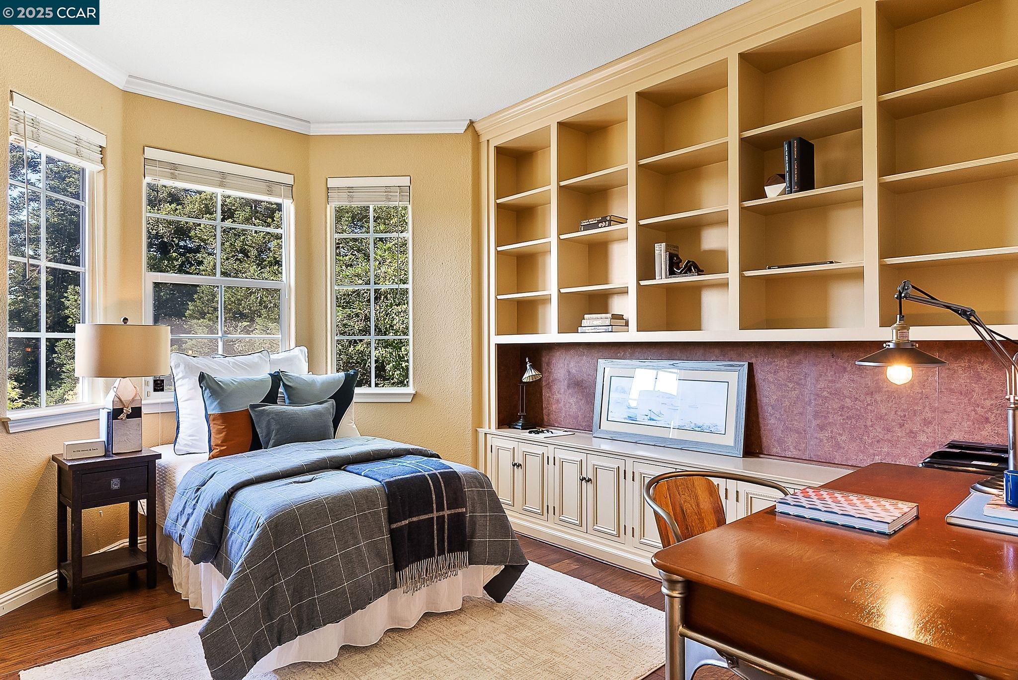 Detail Gallery Image 23 of 57 For 1620 Saint Francis Ct, Benicia,  CA 94510 - 4 Beds | 3 Baths