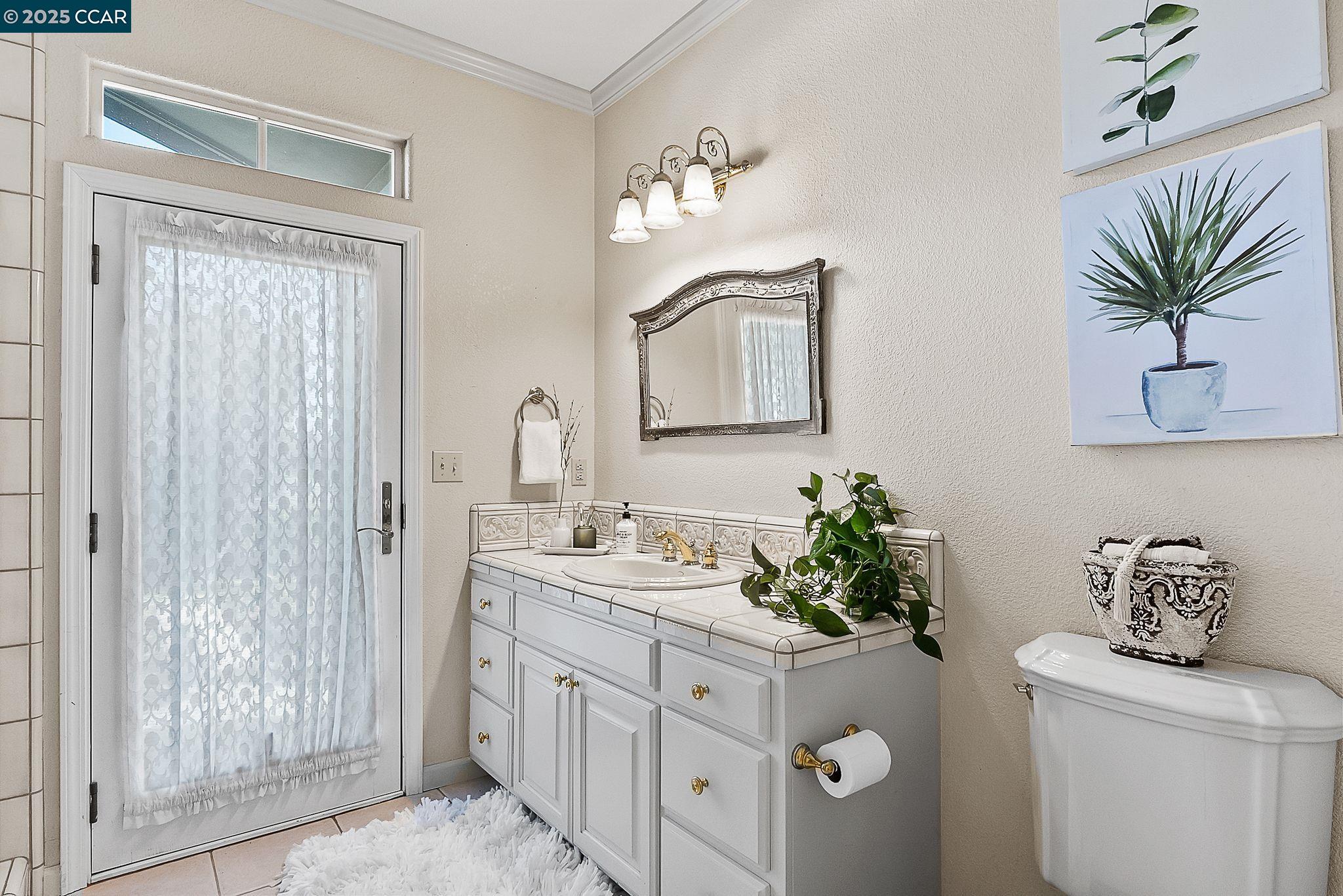 Detail Gallery Image 26 of 57 For 1620 Saint Francis Ct, Benicia,  CA 94510 - 4 Beds | 3 Baths