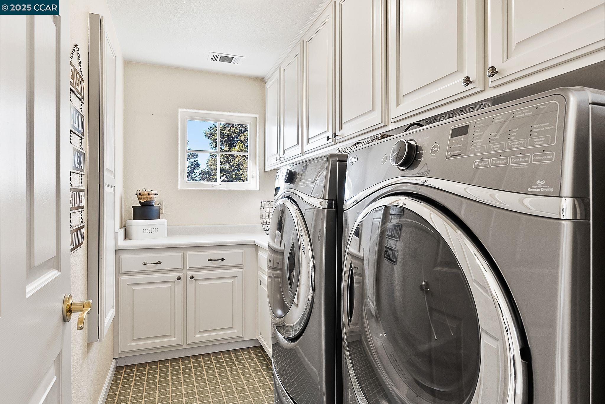 Detail Gallery Image 30 of 57 For 1620 Saint Francis Ct, Benicia,  CA 94510 - 4 Beds | 3 Baths
