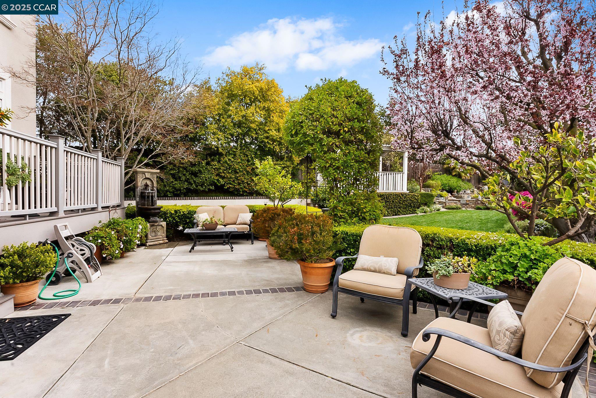 Detail Gallery Image 47 of 57 For 1620 Saint Francis Ct, Benicia,  CA 94510 - 4 Beds | 3 Baths