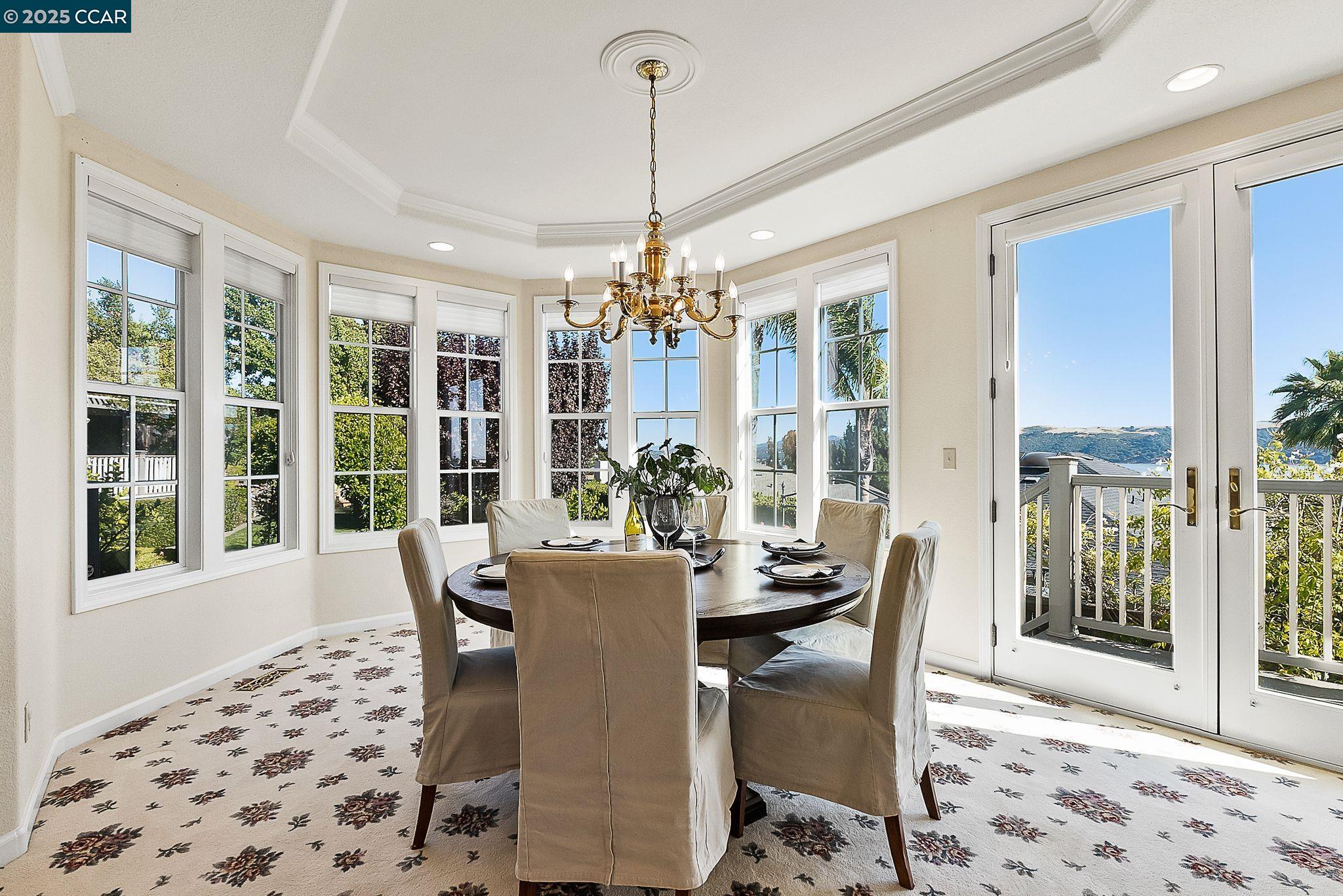 Detail Gallery Image 7 of 57 For 1620 Saint Francis Ct, Benicia,  CA 94510 - 4 Beds | 3 Baths