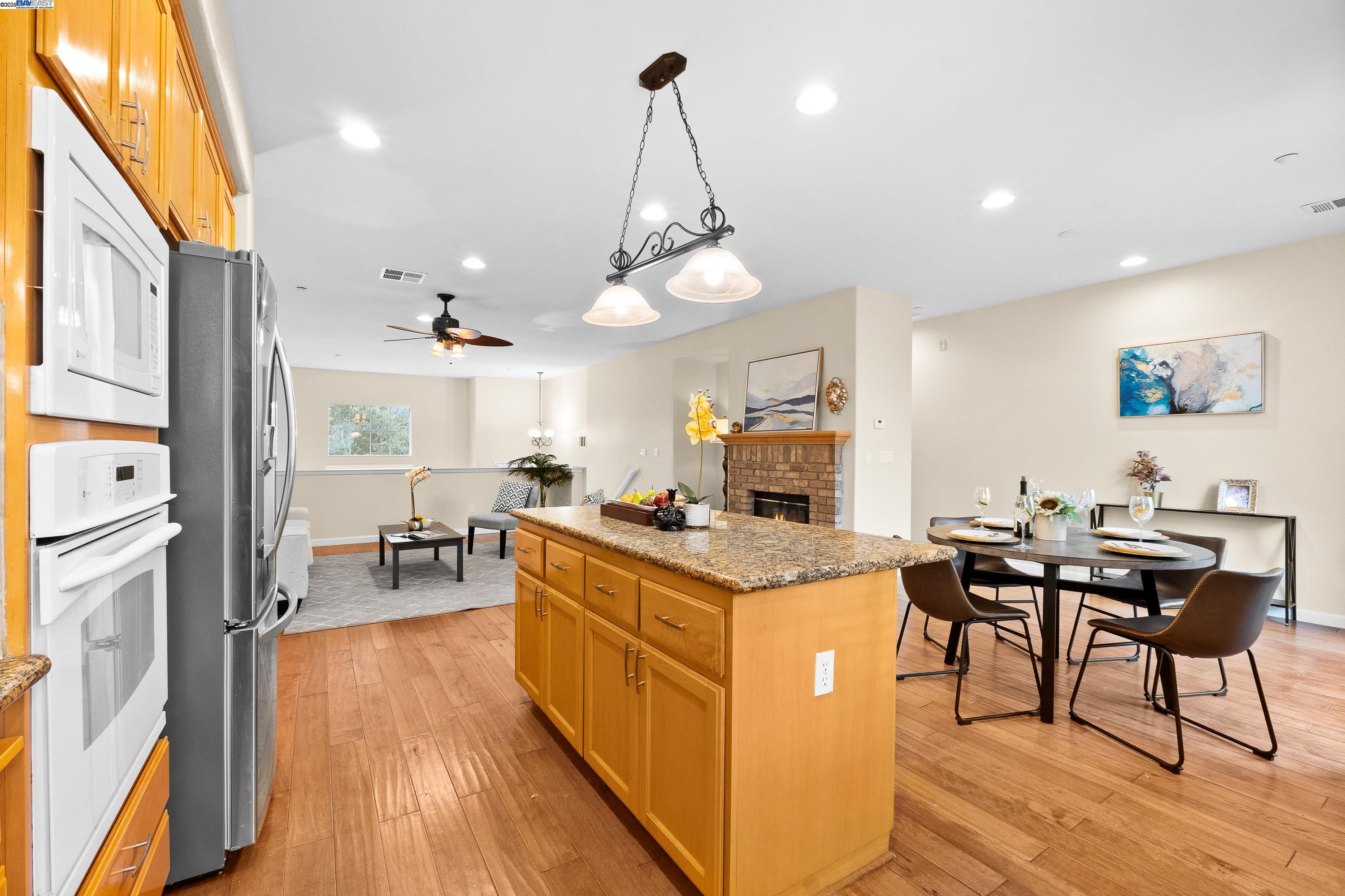 Detail Gallery Image 12 of 31 For 2165 Watermill Rd, San Ramon,  CA 94582 - 3 Beds | 2/1 Baths