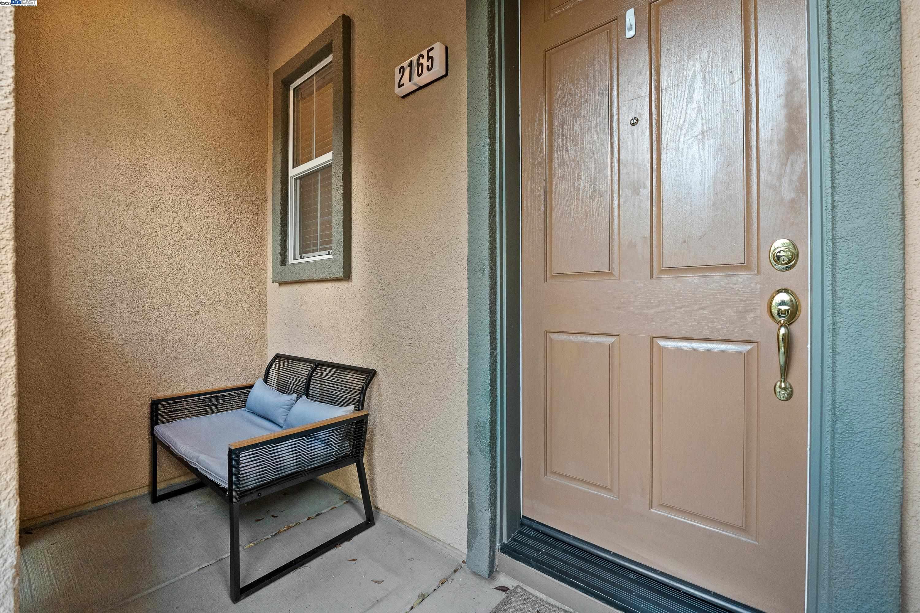 Detail Gallery Image 3 of 31 For 2165 Watermill Rd, San Ramon,  CA 94582 - 3 Beds | 2/1 Baths