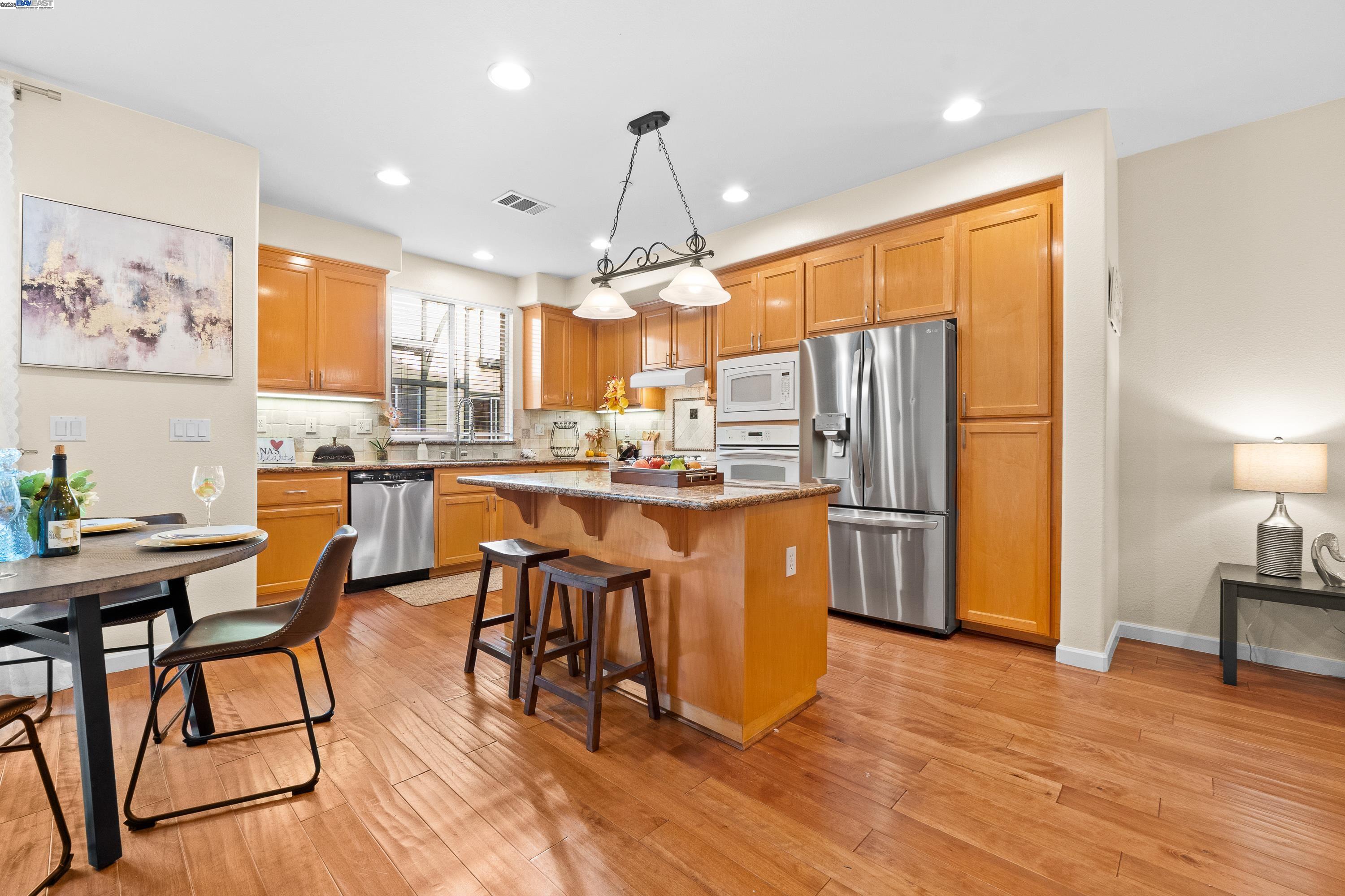 Detail Gallery Image 10 of 31 For 2165 Watermill Rd, San Ramon,  CA 94582 - 3 Beds | 2/1 Baths