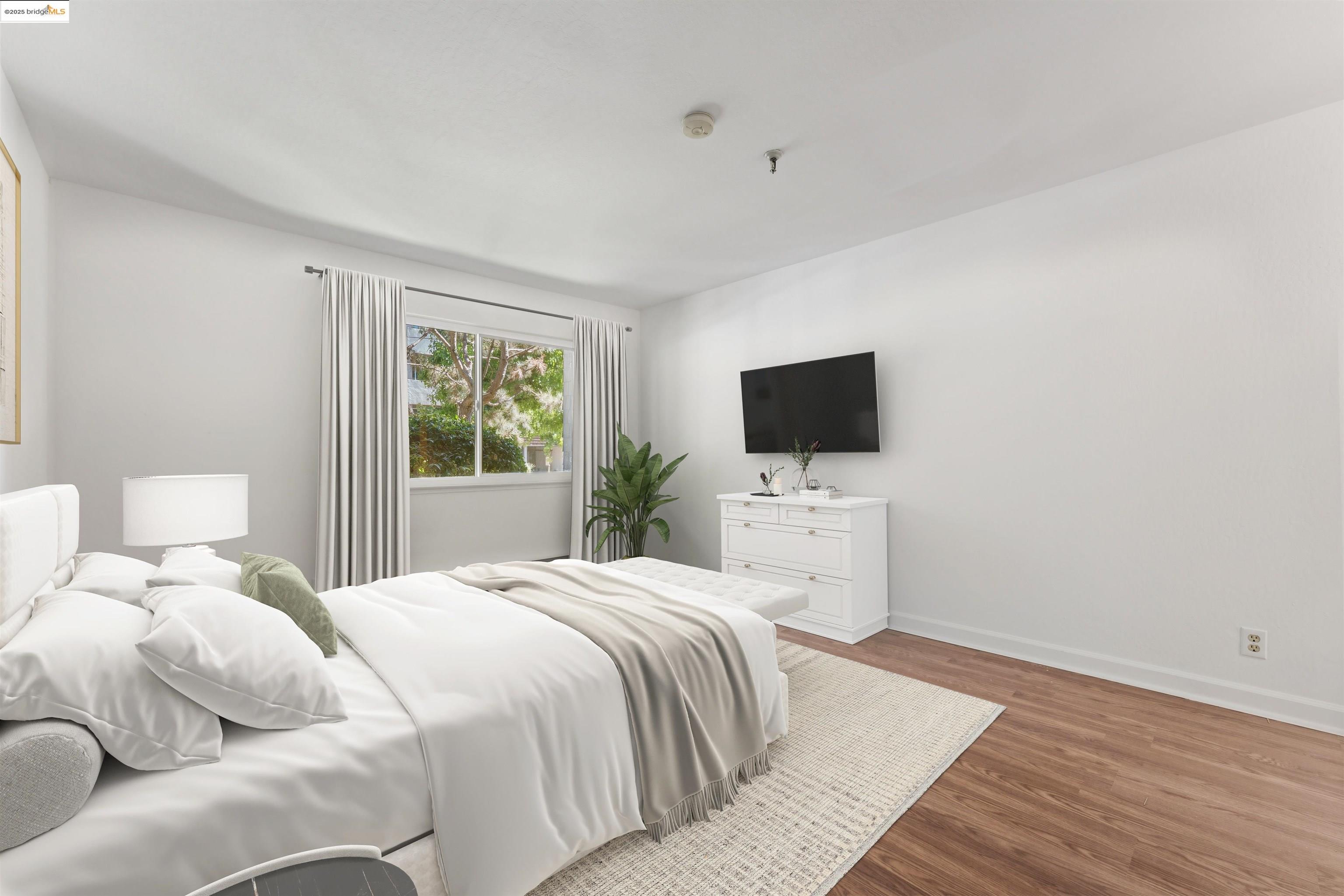 Detail Gallery Image 21 of 33 For 325 Vernon St #105,  Oakland,  CA 94610 - 2 Beds | 2 Baths