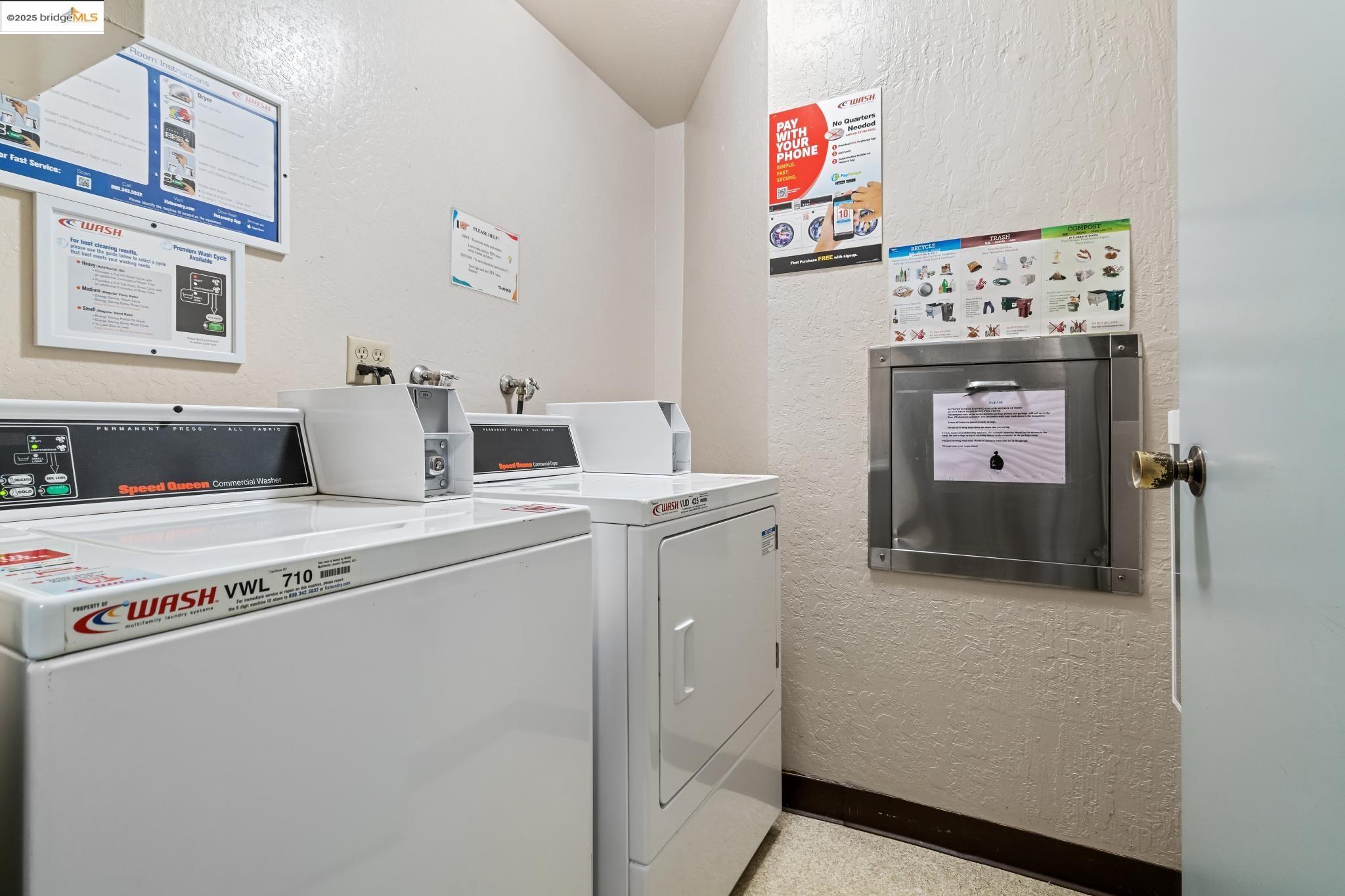Detail Gallery Image 32 of 33 For 325 Vernon St #105,  Oakland,  CA 94610 - 2 Beds | 2 Baths