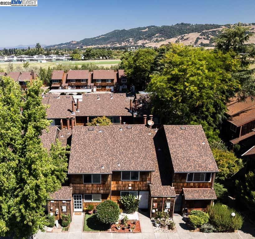 Detail Gallery Image 19 of 26 For 1482 Parkway Drive, Rohnert Park,  CA 94928-4723 - 2 Beds | 1/1 Baths