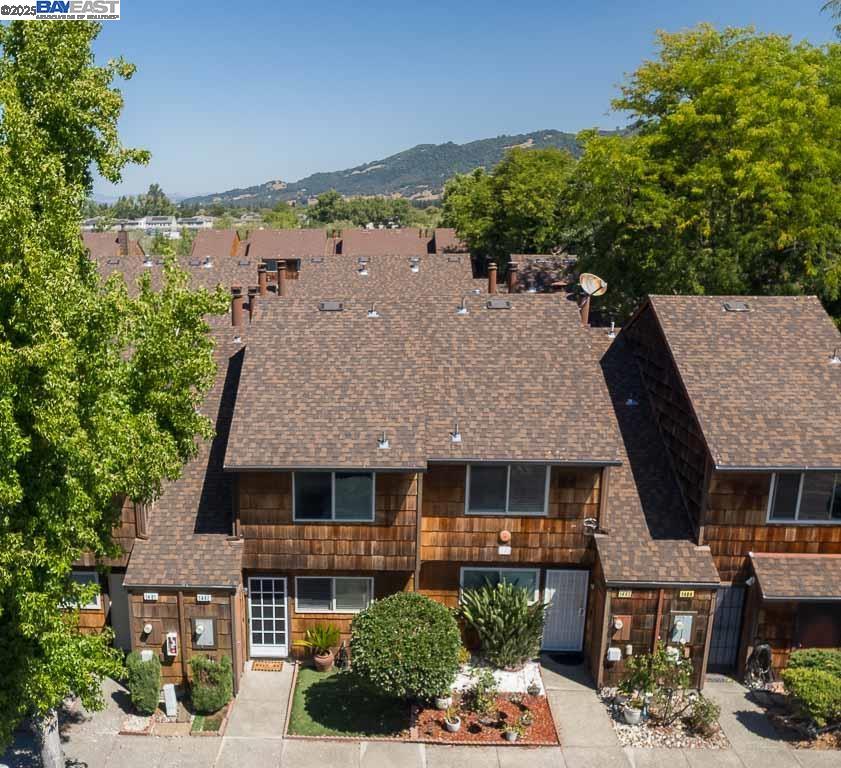 Detail Gallery Image 21 of 26 For 1482 Parkway Drive, Rohnert Park,  CA 94928-4723 - 2 Beds | 1/1 Baths