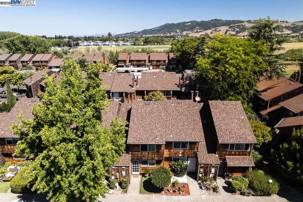 Detail Gallery Image 22 of 26 For 1482 Parkway Drive, Rohnert Park,  CA 94928-4723 - 2 Beds | 1/1 Baths
