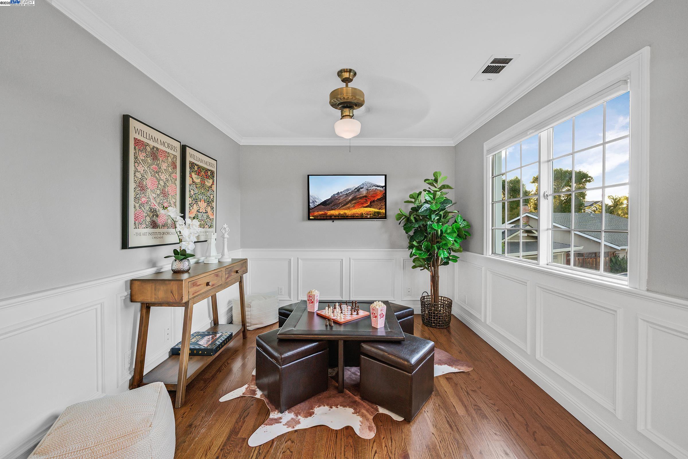 Detail Gallery Image 18 of 43 For 7872 Meadowbrook Ct, Pleasanton,  CA 94588 - 5 Beds | 3 Baths