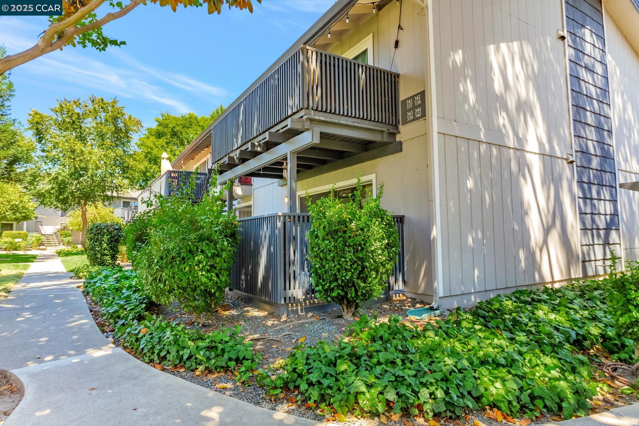 Detail Gallery Image 3 of 26 For 9085 Alcosta Blvd #340,  San Ramon,  CA 94583 - 2 Beds | 1 Baths