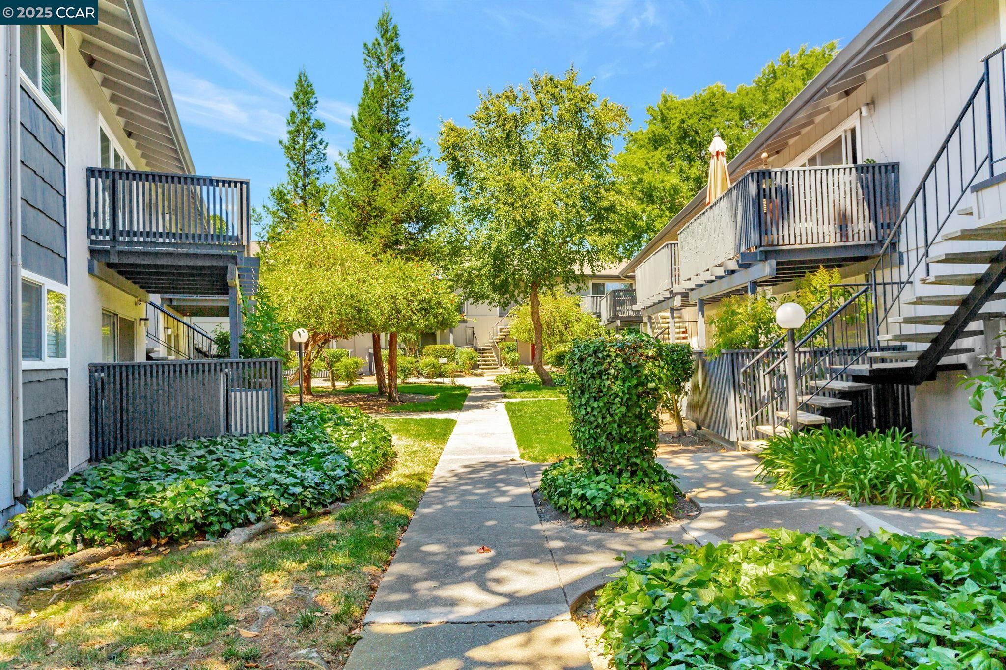 Detail Gallery Image 22 of 26 For 9085 Alcosta Blvd #340,  San Ramon,  CA 94583 - 2 Beds | 1 Baths