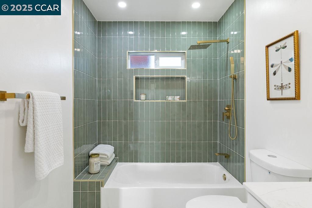 Detail Gallery Image 11 of 23 For 540 38th St, Richmond,  CA 94805 - 2 Beds | 1 Baths