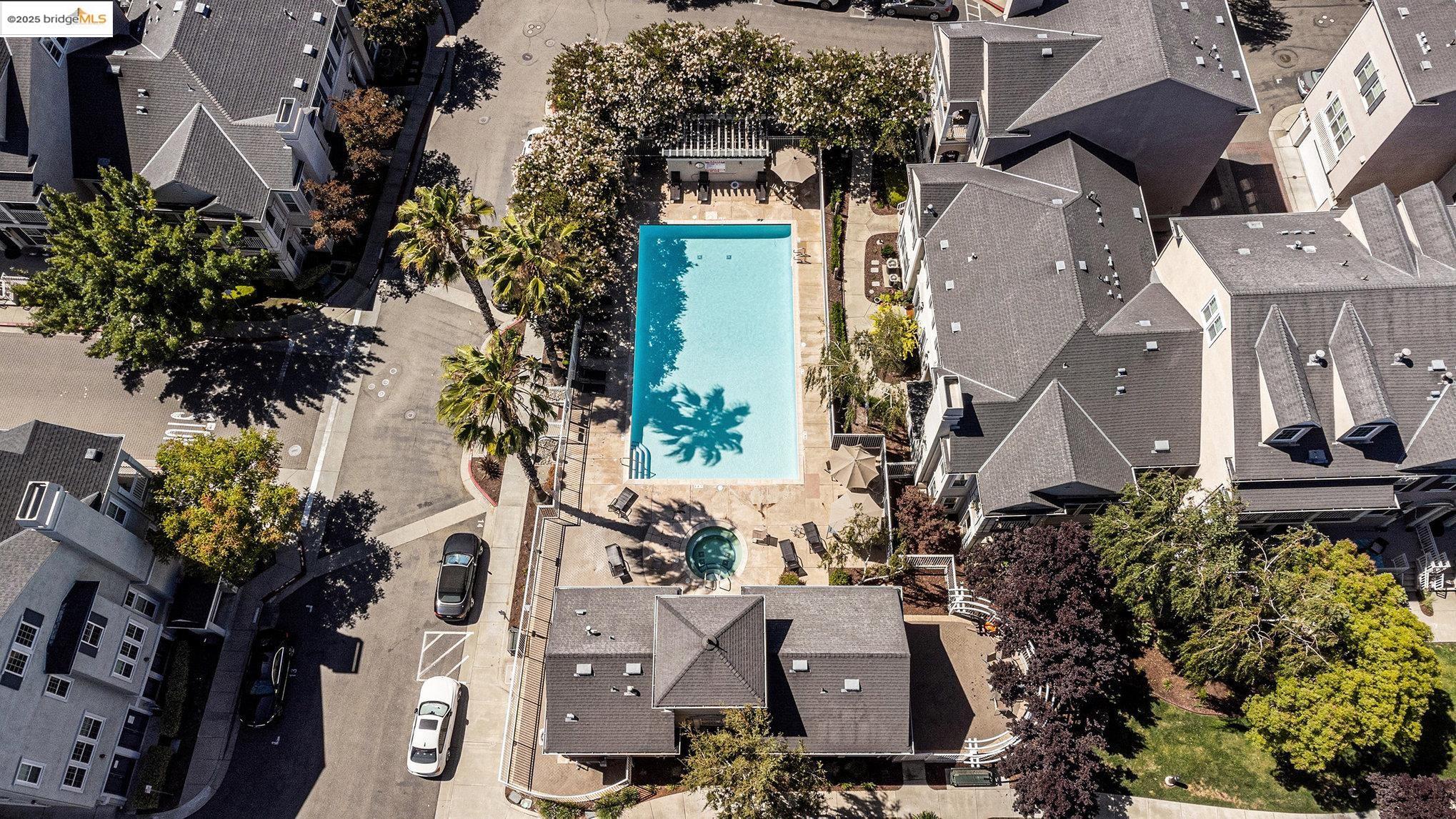 Detail Gallery Image 25 of 34 For 3730 Whitworth Dr, Dublin,  CA 94568 - 4 Beds | 3/1 Baths